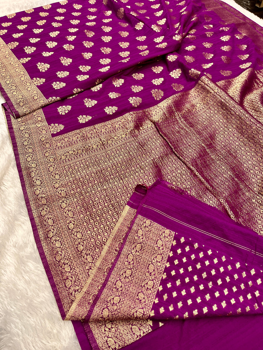 Raw Silk Zari Buta Magenta color Saree RS002