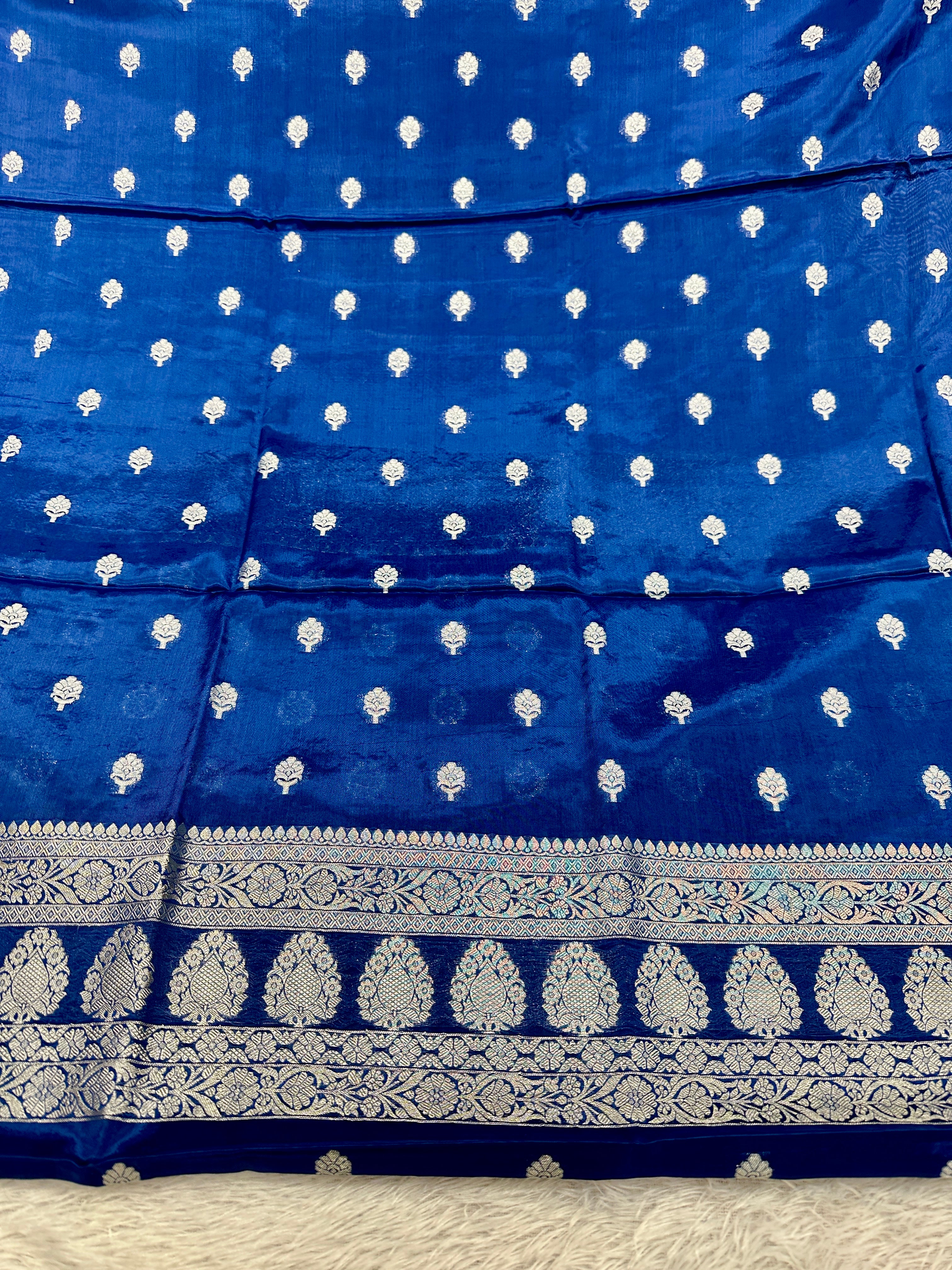 ✨ Banarasi Jacquard Gap Buti HO Silk 3-Piece Unstitched Dress Material MSS15