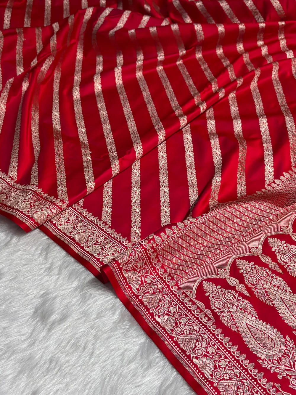 Banarasi Mashru Kataan Silk Saree Featuring Aaddha Zari Weave with Rich Zari Pallu – MKS413