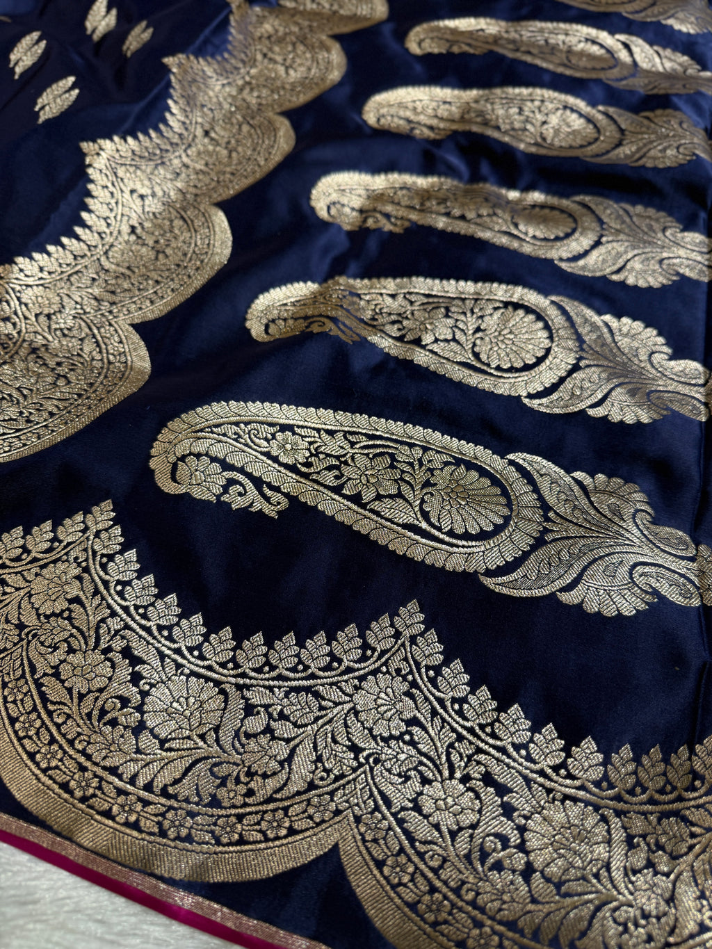 Navy Blue Banarasi Mashru Silk Saree with Jacquard Dual Buta Weave & Fine Zari Highlights MKS088