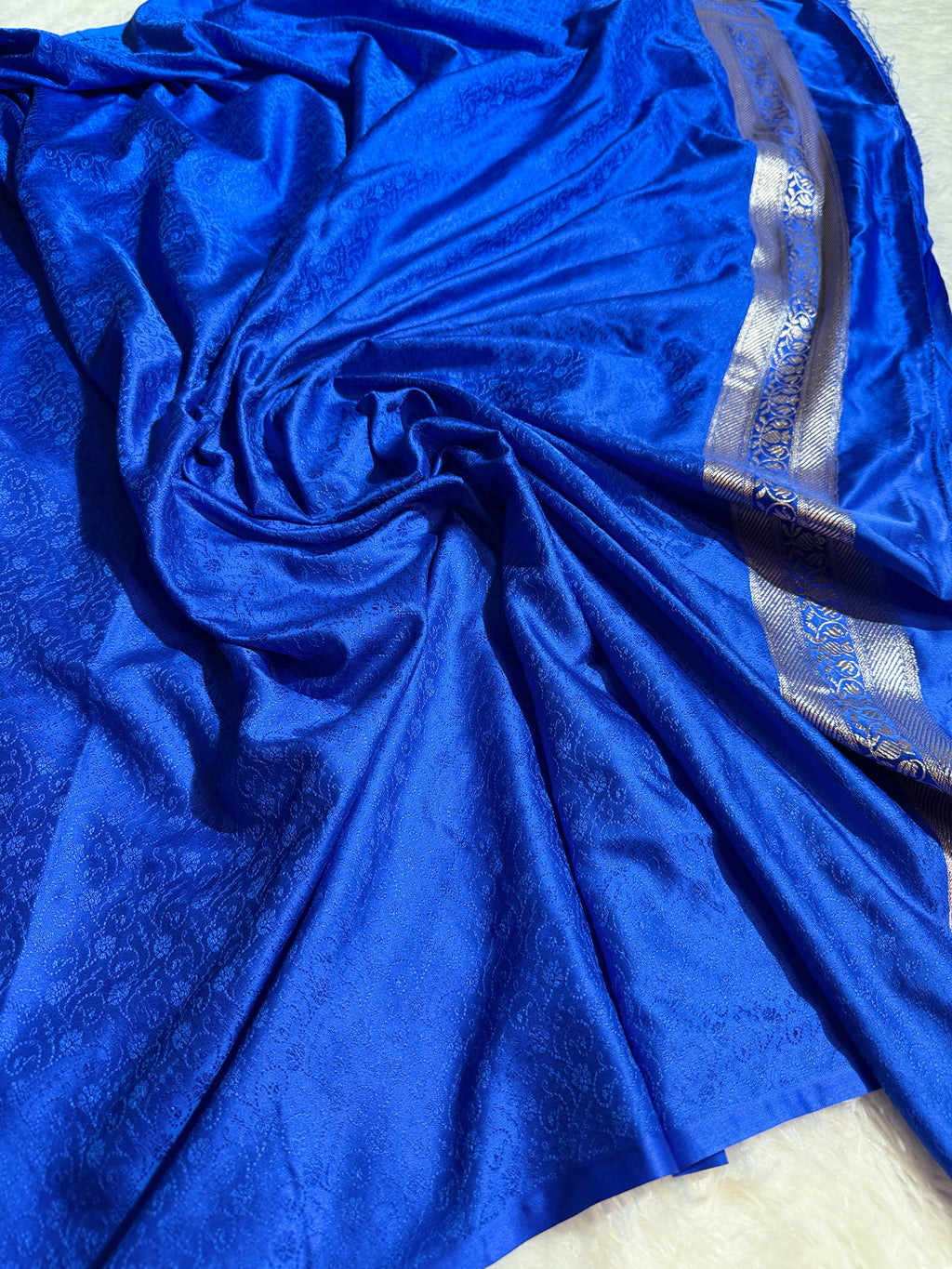 Royal Blue Banarasi Mashru Silk Saree with Jacquard Woven Fancy Buta Design MKS089