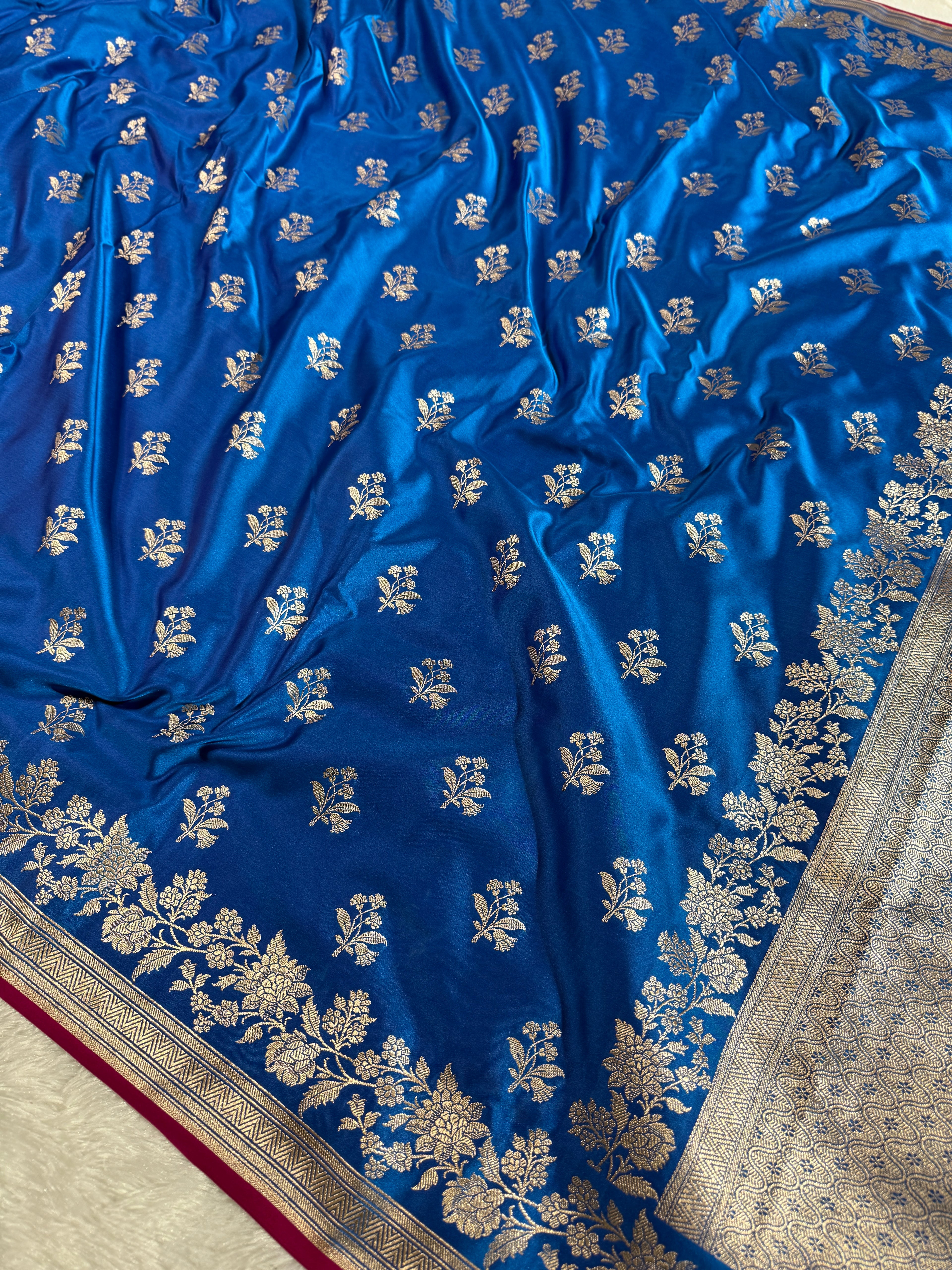 Peacock Banarasi Mashru Silk Saree with Leaf Buta Jacquard Woven Design MKS096