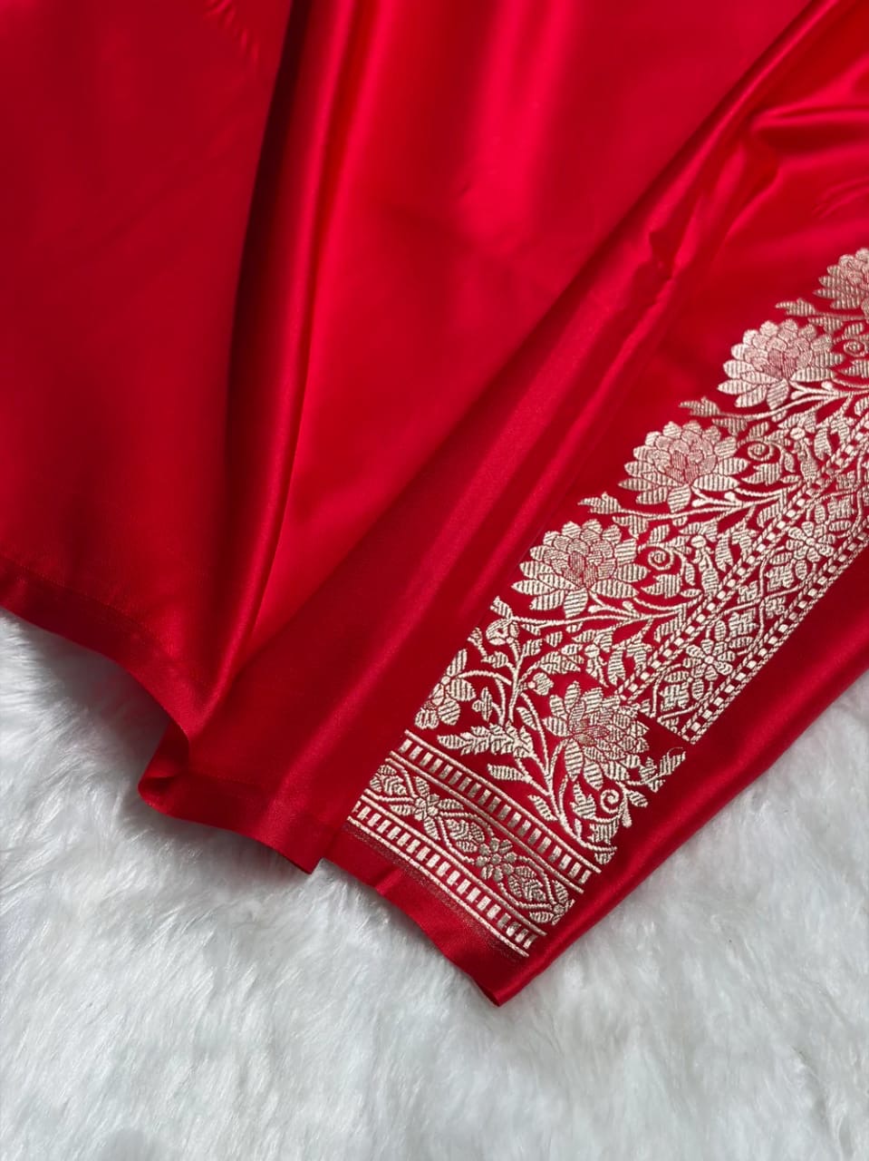 Banarasi Mashru Kataan Silk Saree Featuring Flower Buta Design with Ikkat Border and Zari Pallu – MKS409