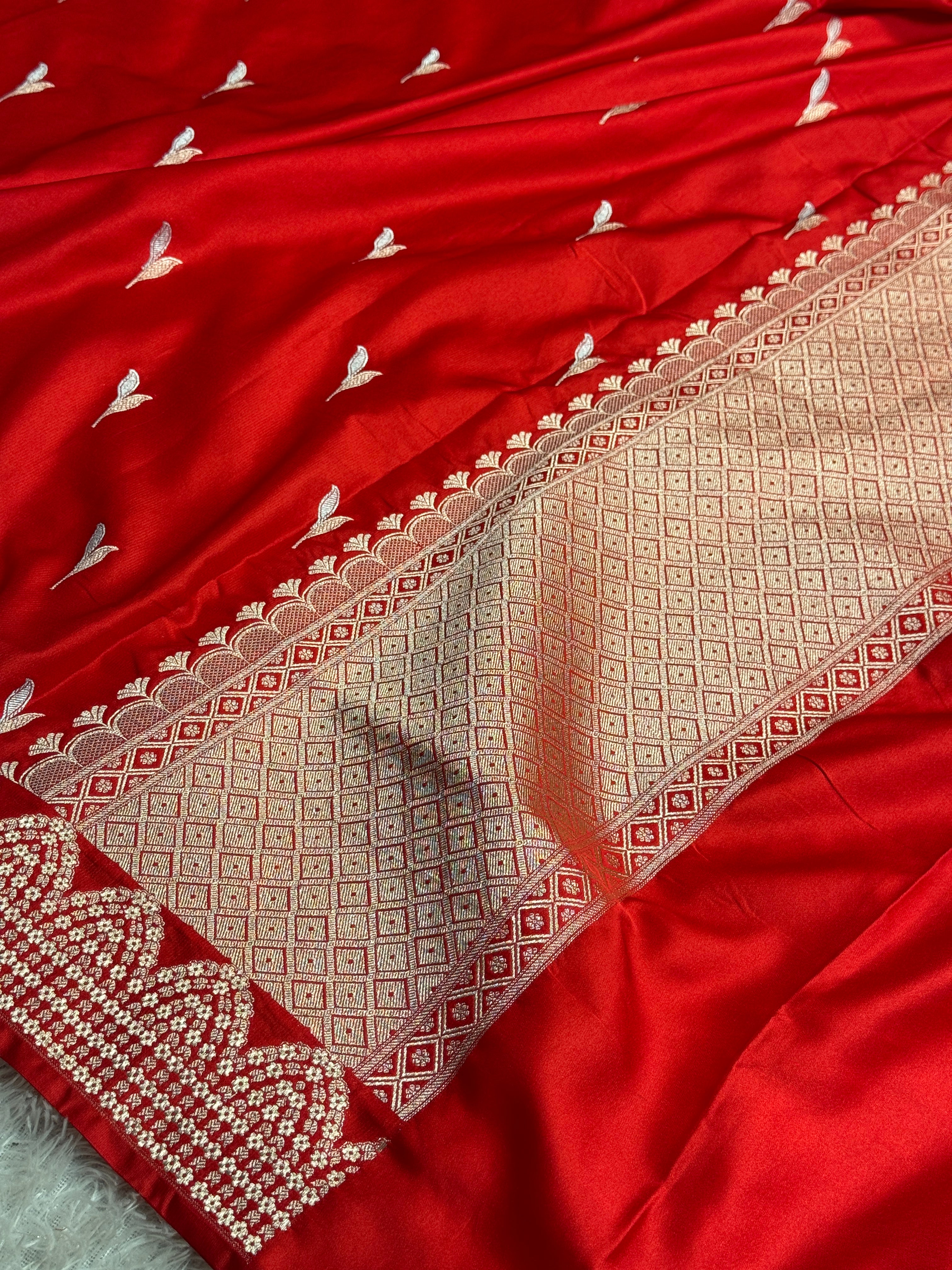 Elegant Pista Green Mashru Kataan Silk Saree with Silver Zari Meenakari Jaal Weaving MKS683