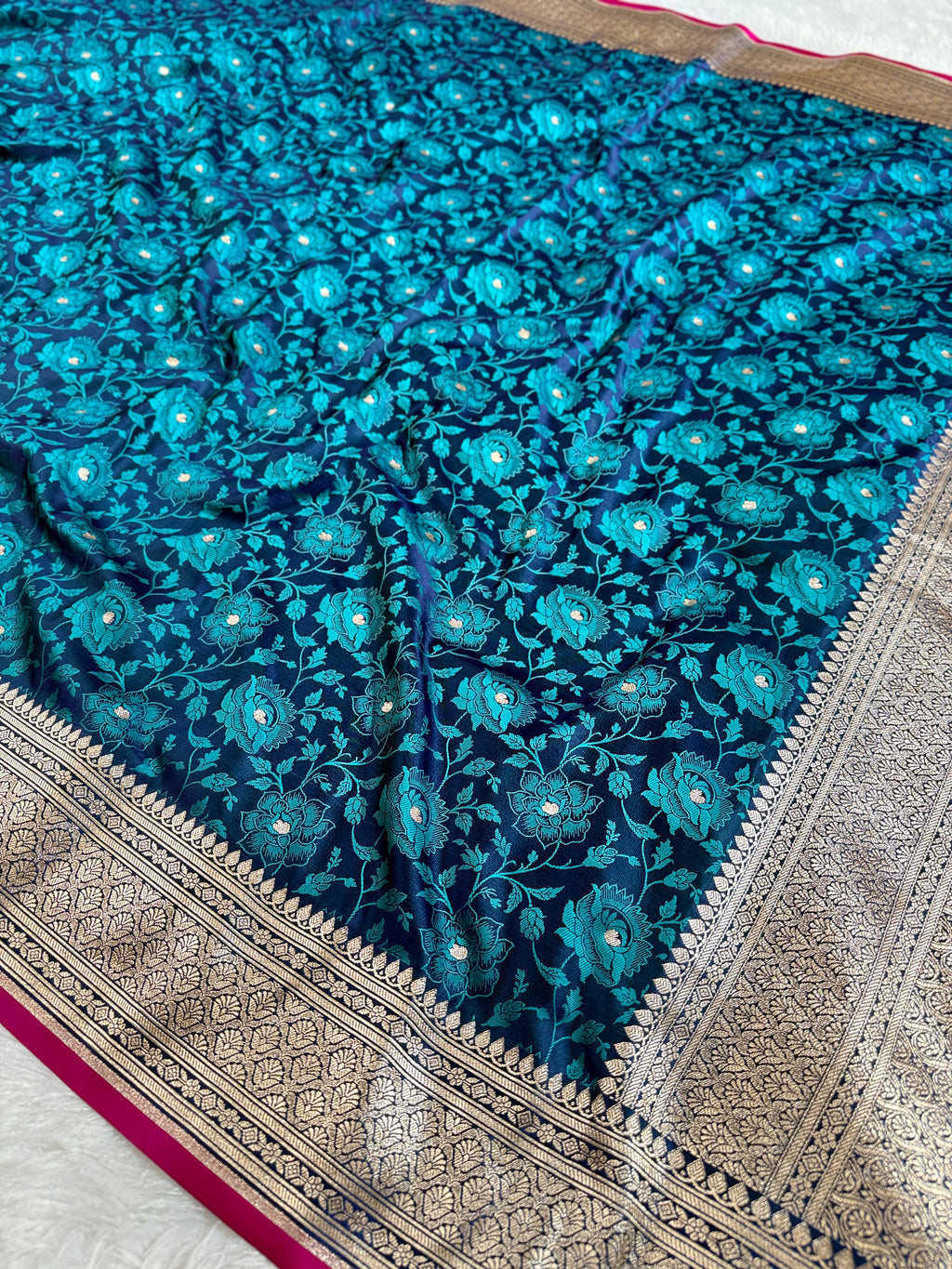 Light Blue Banarasi Mashru Silk Saree with Dual Tone Tanchoi Jacquard Woven Design MKS095