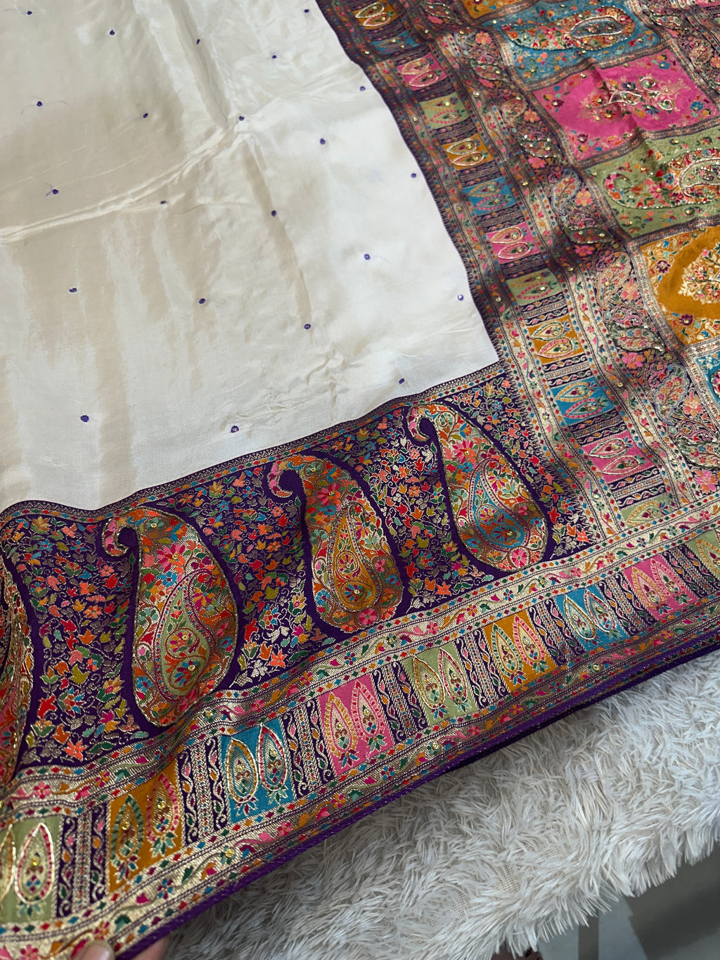 Royal Cream Purple Modaal Silk Saree with Pashmina Woven Pallu & Fancy Handwork | MKS663