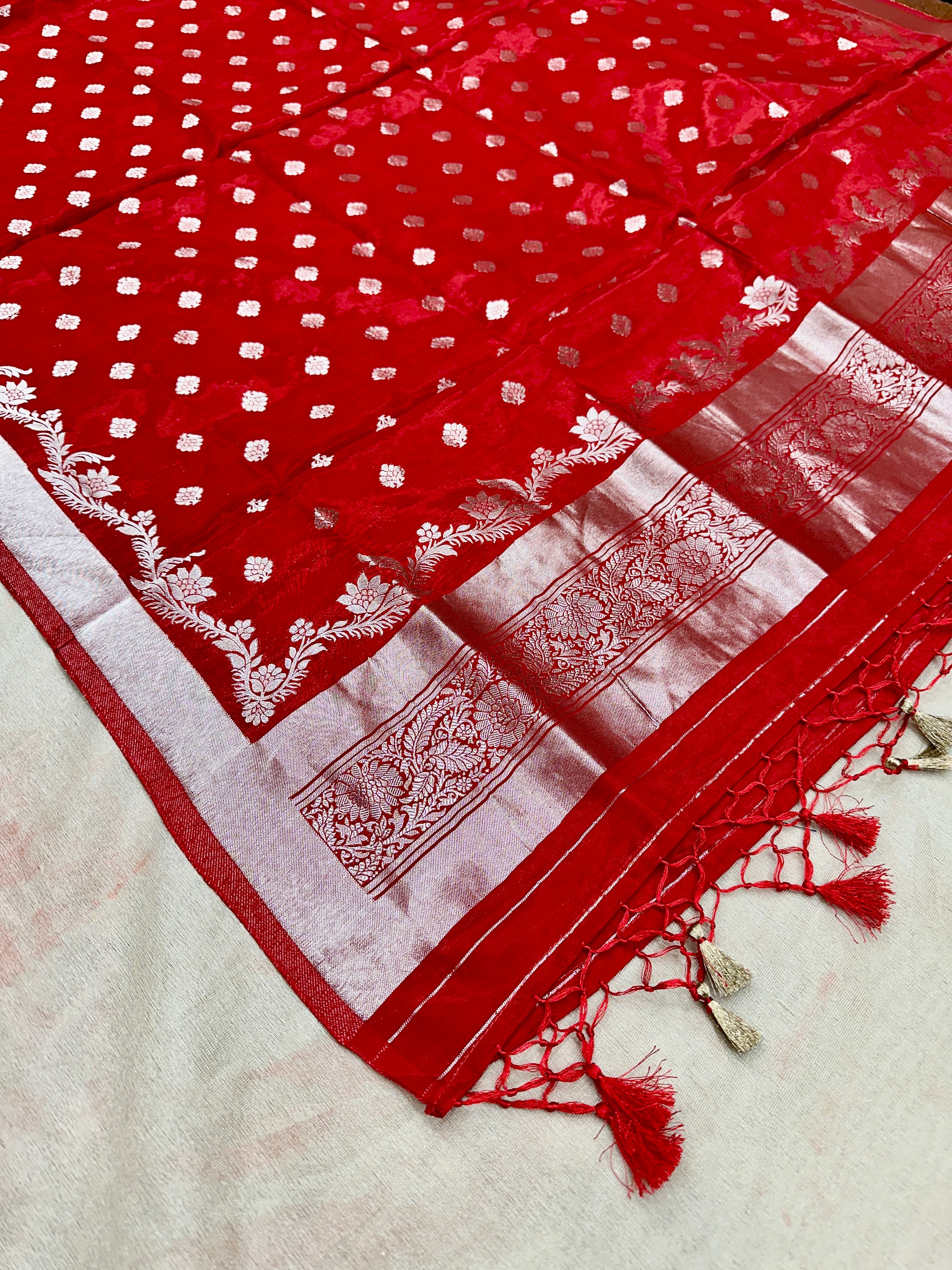✨ Banarasi Jacquard Gap Buti HO Silk 3-Piece Unstitched Dress Material MSS20