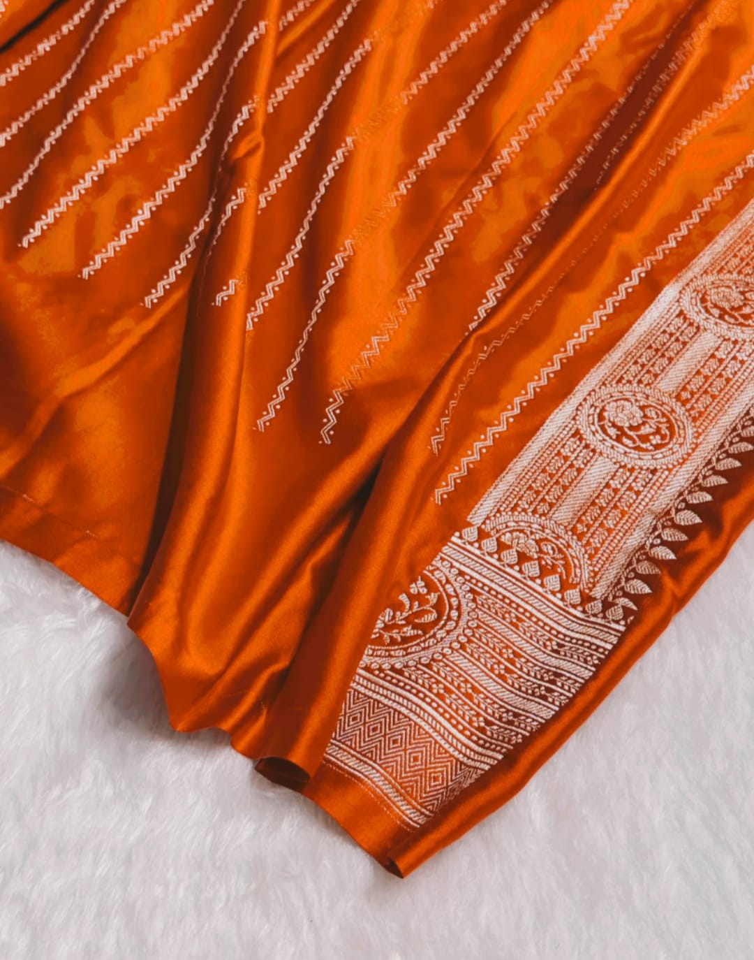 MKS305 Banarasi Mashru Silk Saree with Buta Pattern – Black, Red, Green, Yellow & Orange