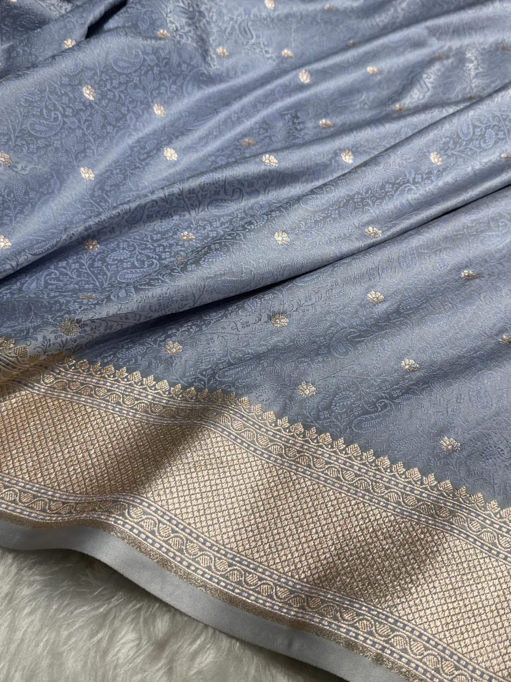 Banarasi Mashru Kataan Silk Saree Featuring Tanchoi Zari Meena Work with Rich Pallu – MKS411