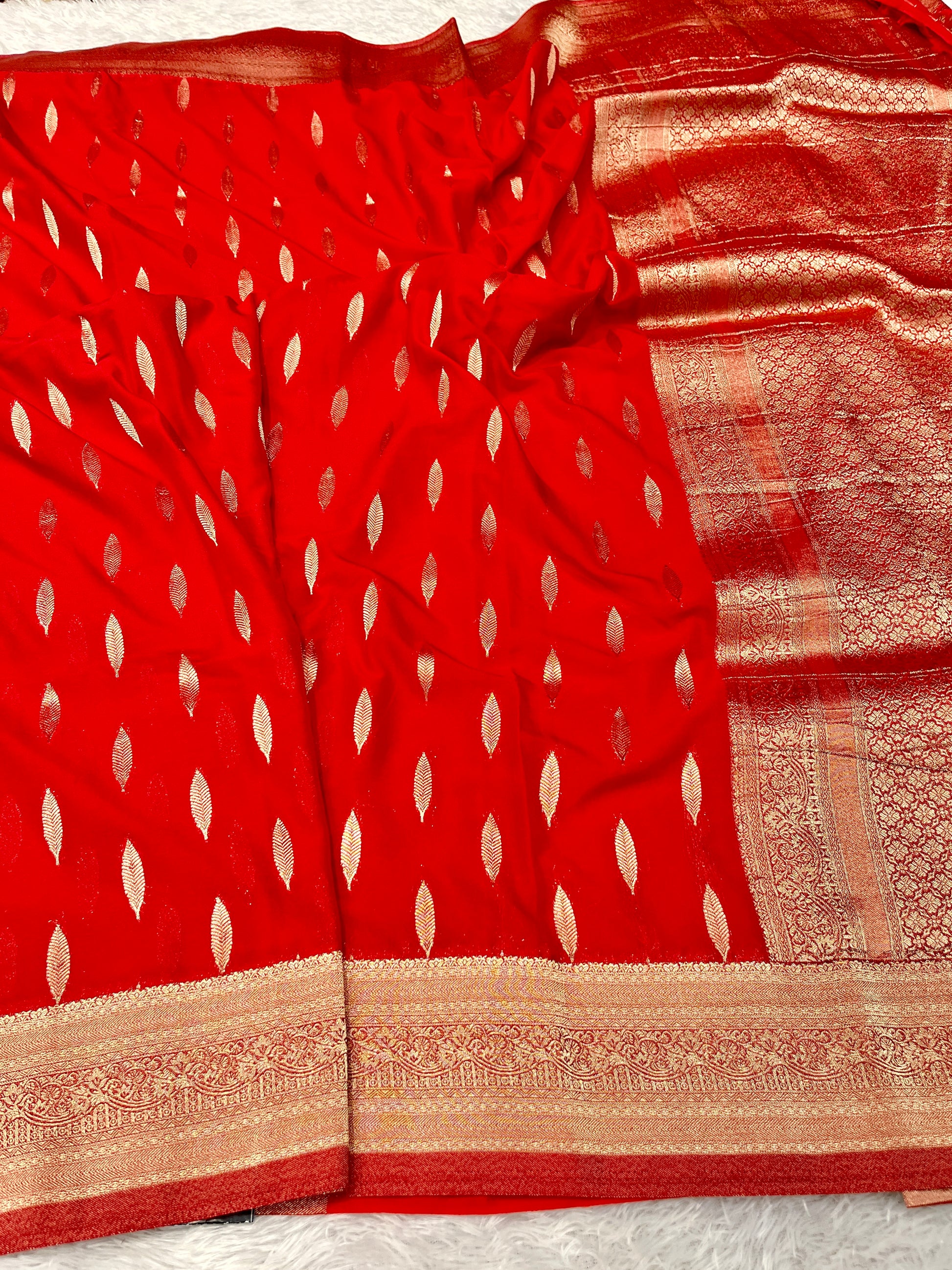 Chinon Silk Andakar Mehandi Red Color Saree CN02