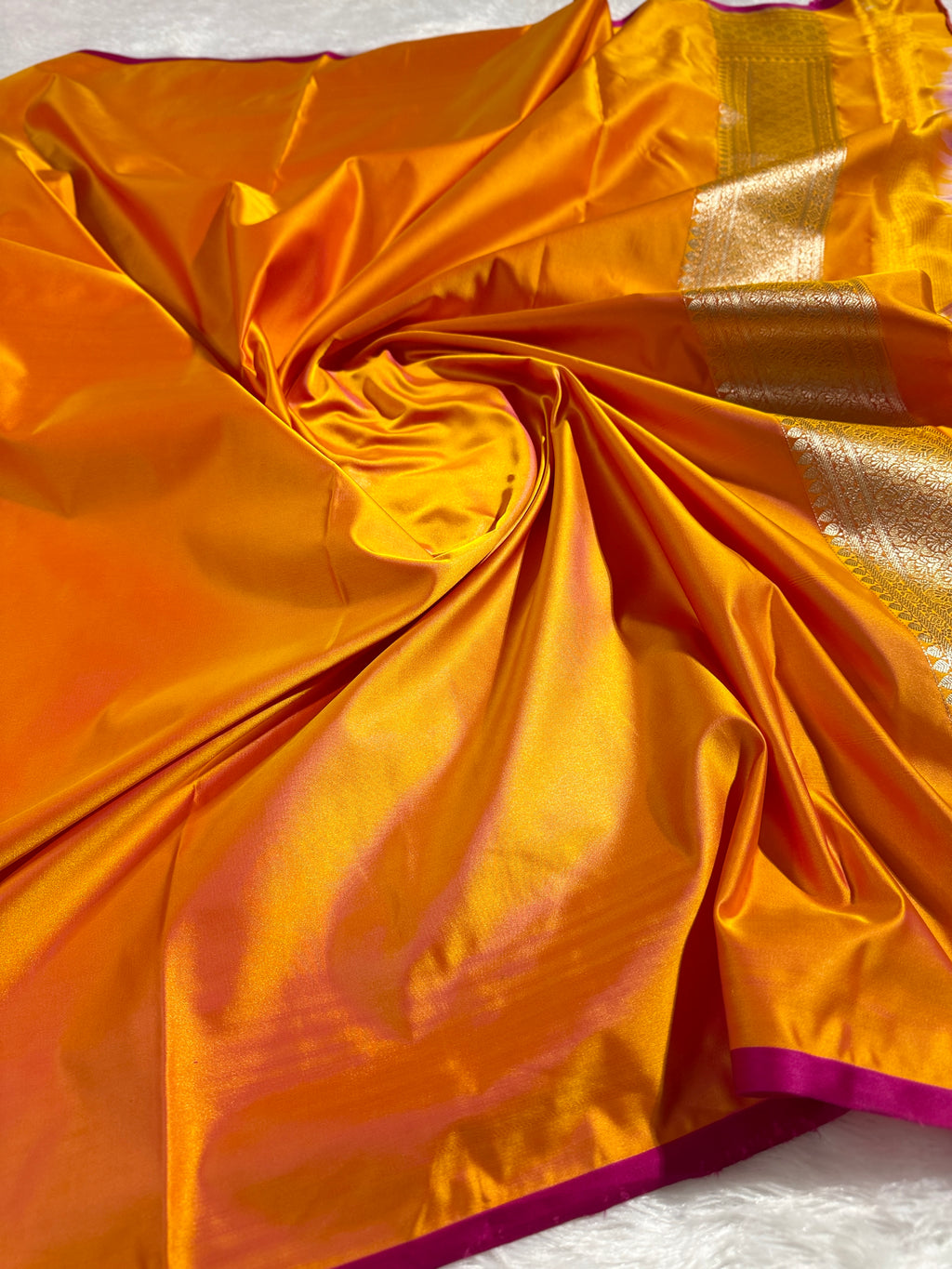 Yellow Banarasi Mashru Silk Saree with Dual Tone Tanchoi Jacquard Woven Design MKS095