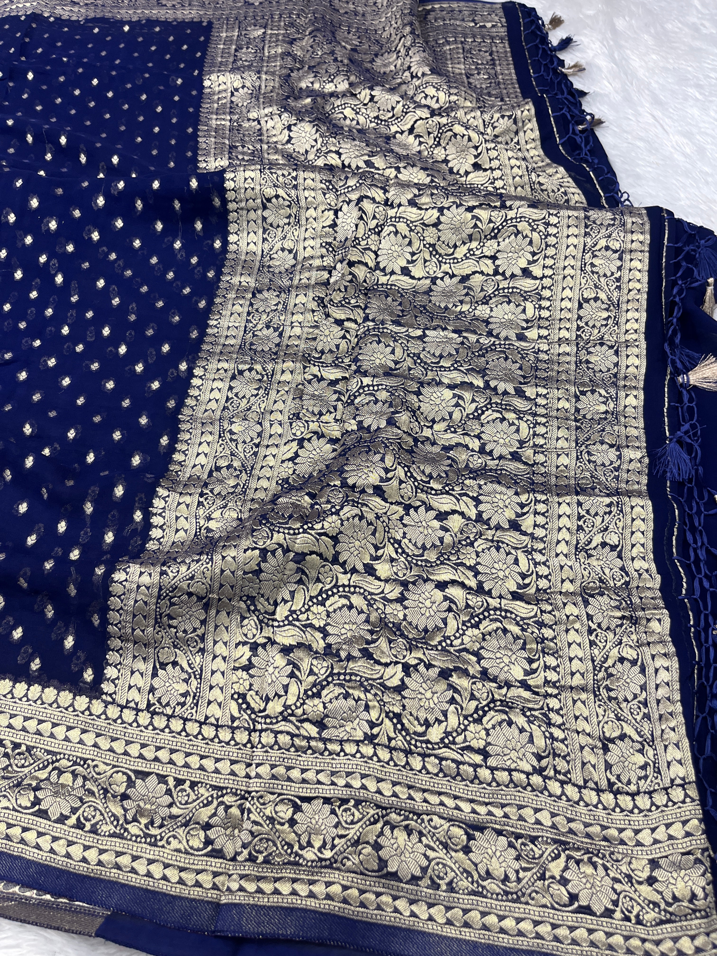 Banarsi Pure Natural Georgette Traditional Patti Buti  Design VSG05