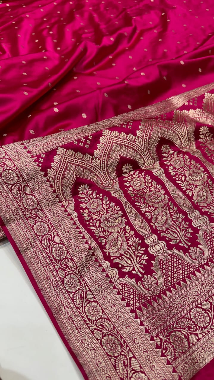 Premium Mashru Kataan Silk Saree with Star Buti Motifs and Luxurious Zari Pallu – MKS410