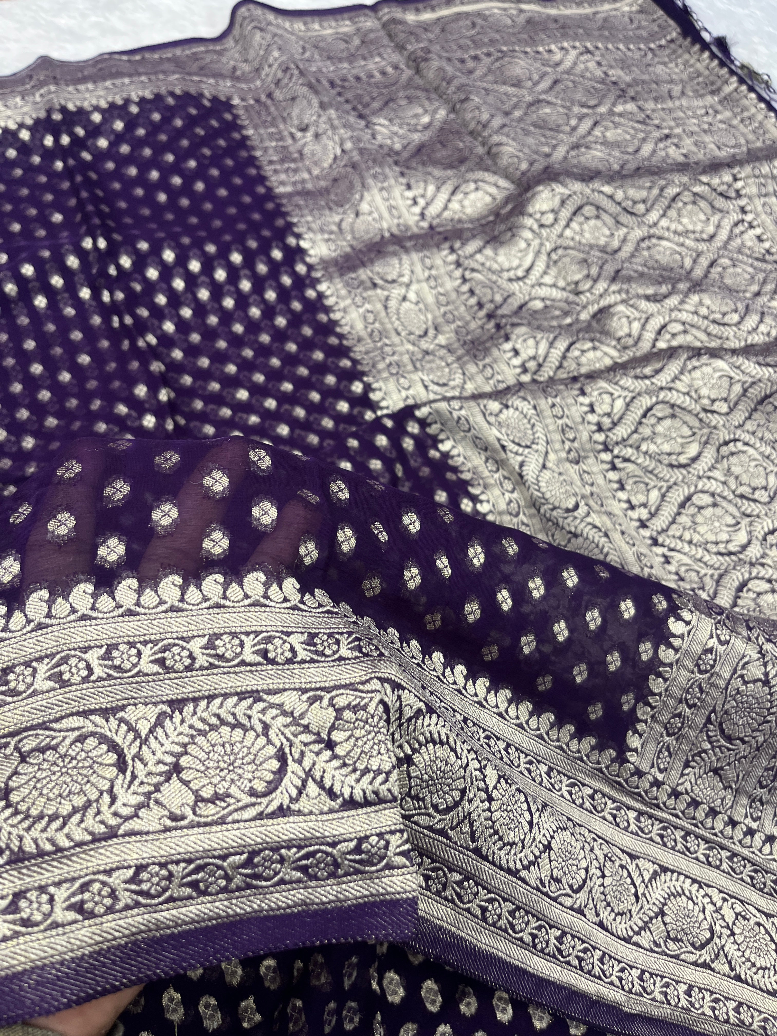 Banarsi Pure Natural Georgette Four flower Buti Design VSG02