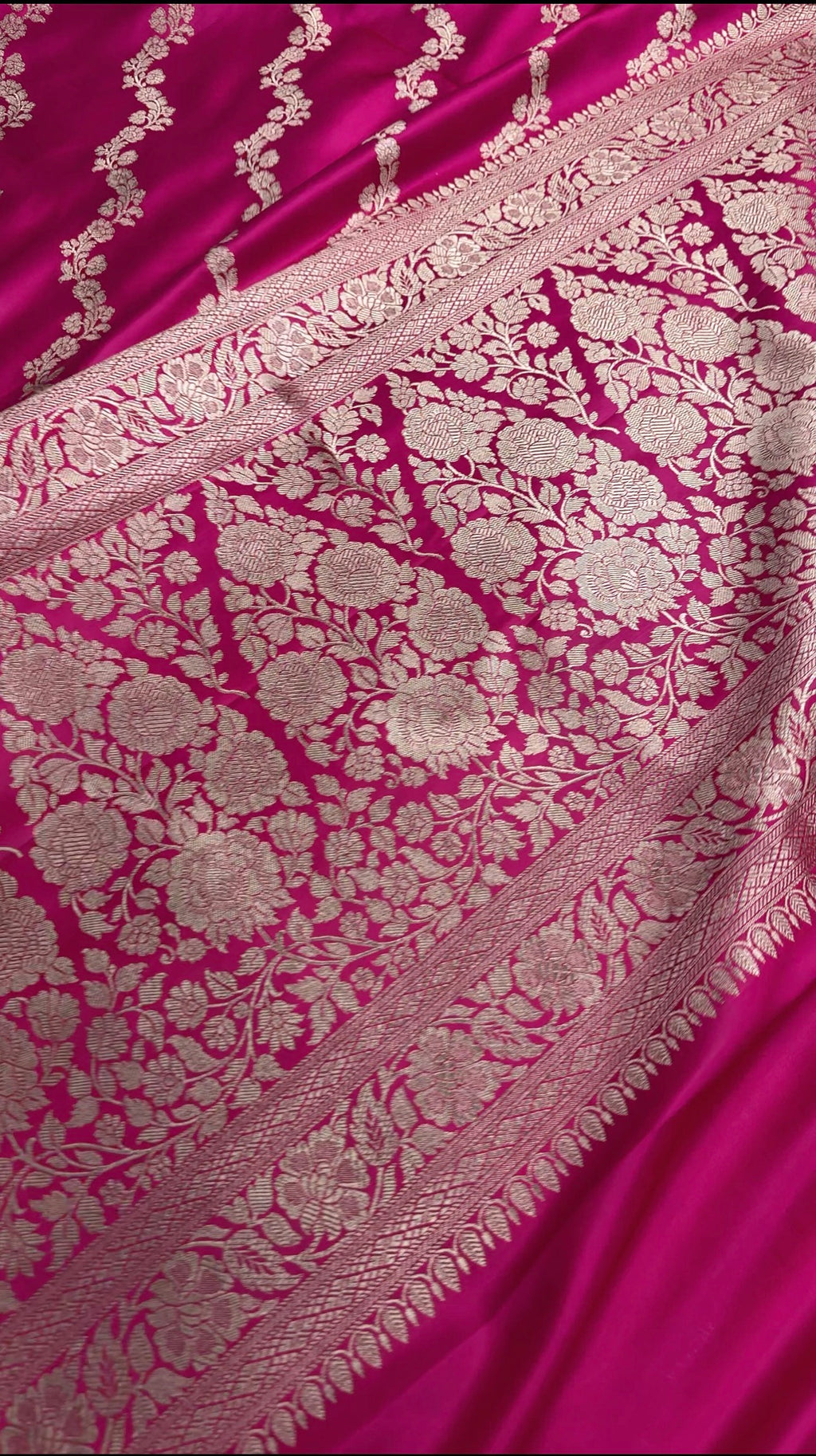 Dark Pink Banarasi Mashru Silk Saree with Aaara Woven Pattern & Scalloped MKS168