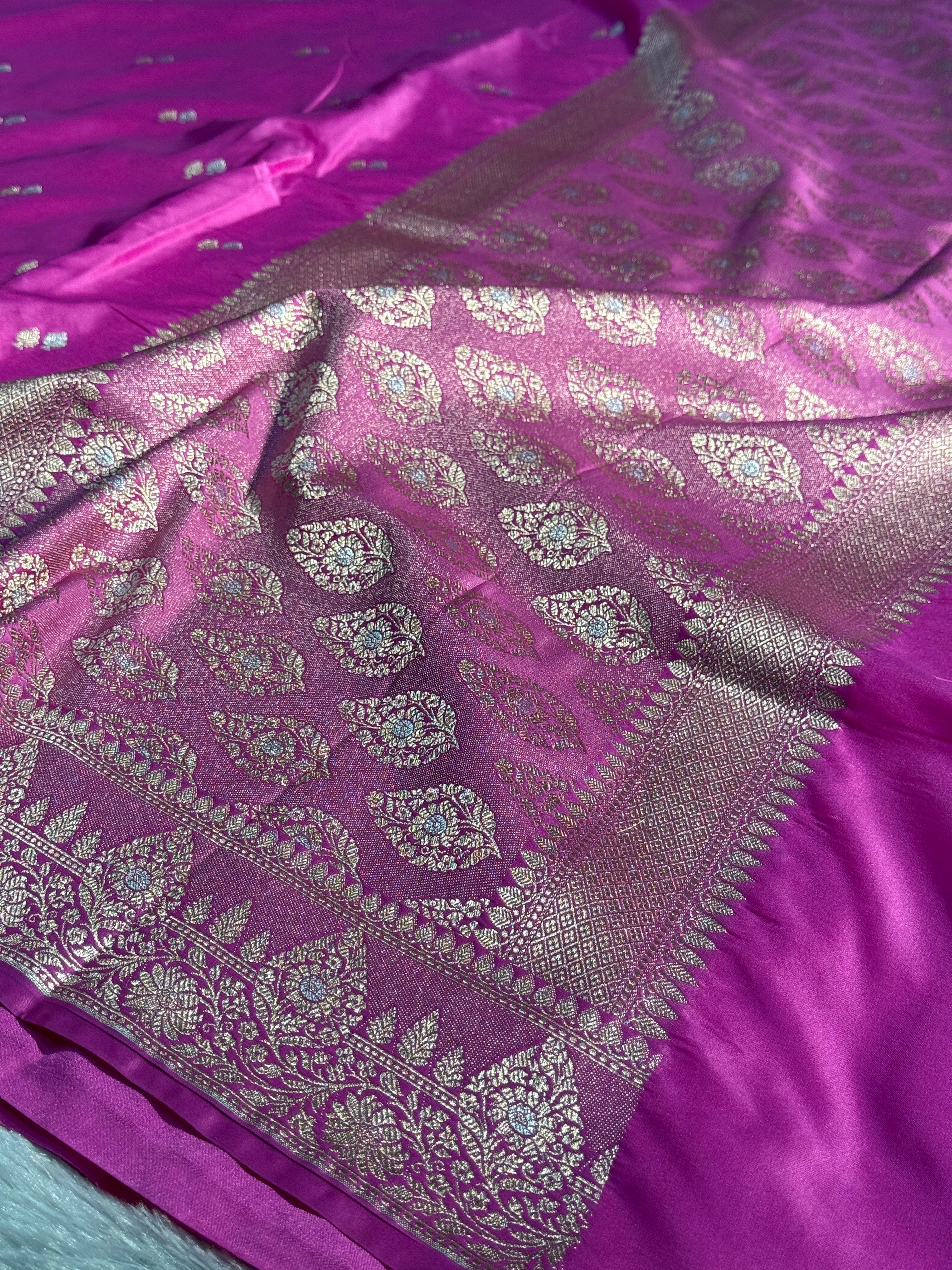 Double Buti Mashru kataan Saree Ms22