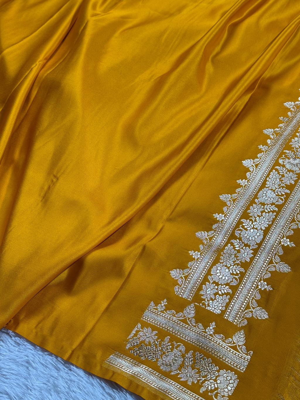 Mustard Premium Banarasi Mashru Silk Saree with Buti Woven Pattern MKS153