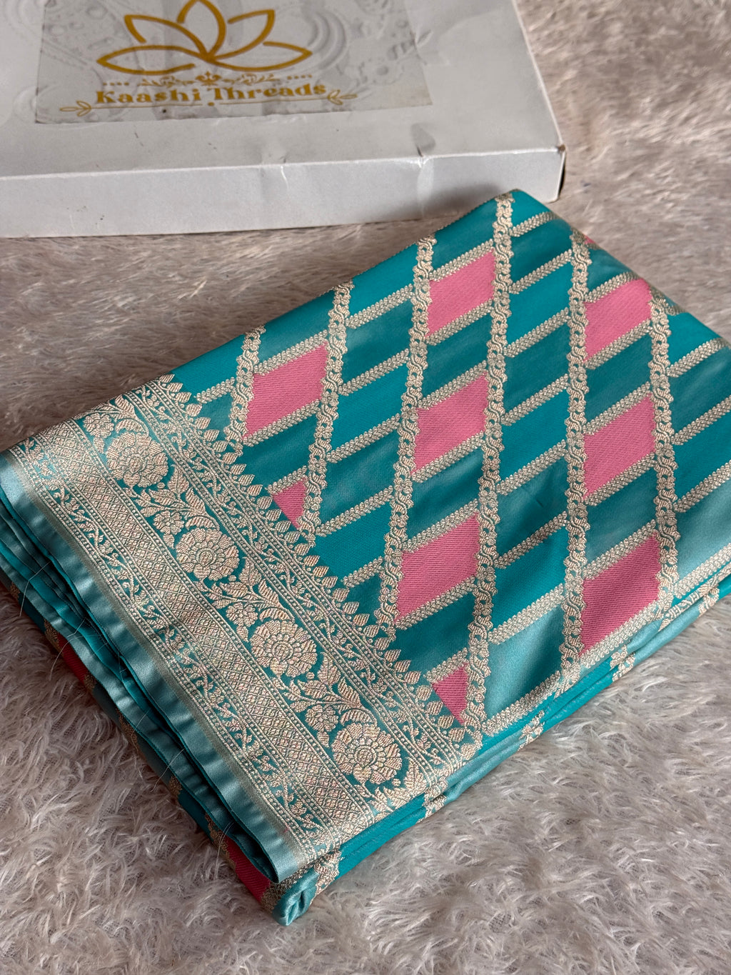 MKS802 | Premium Mashru Kataan Silk Jangla Rangkaat Meenakari Banarasi Saree with Rich Zari Pallu
