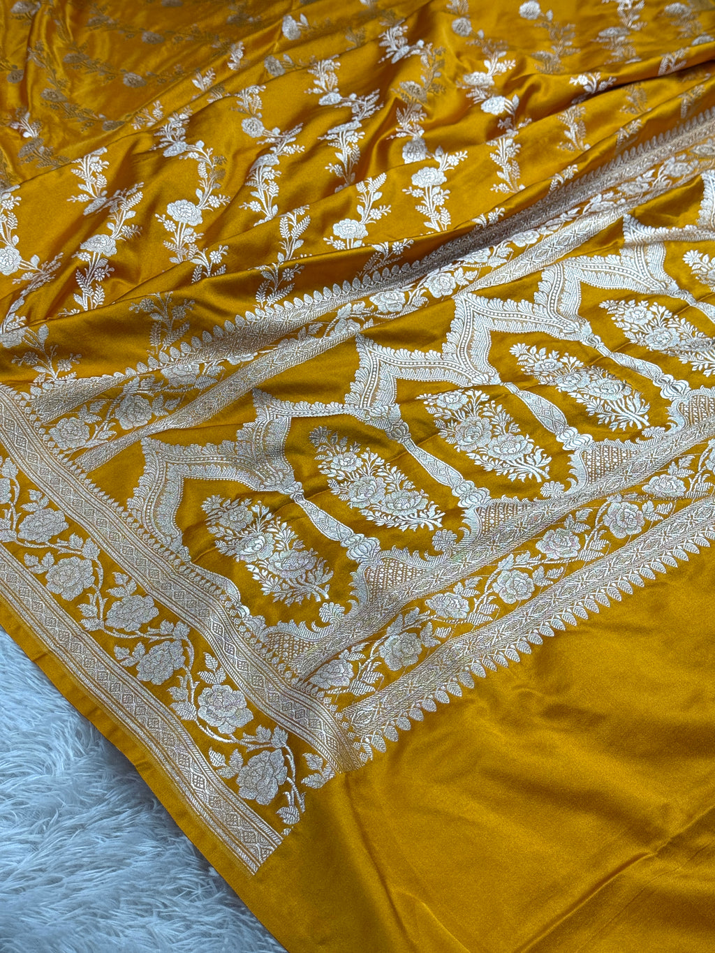 Mustard Banarasi Mashru Silk Saree with Jacquard Woven Jaal Design MKS145