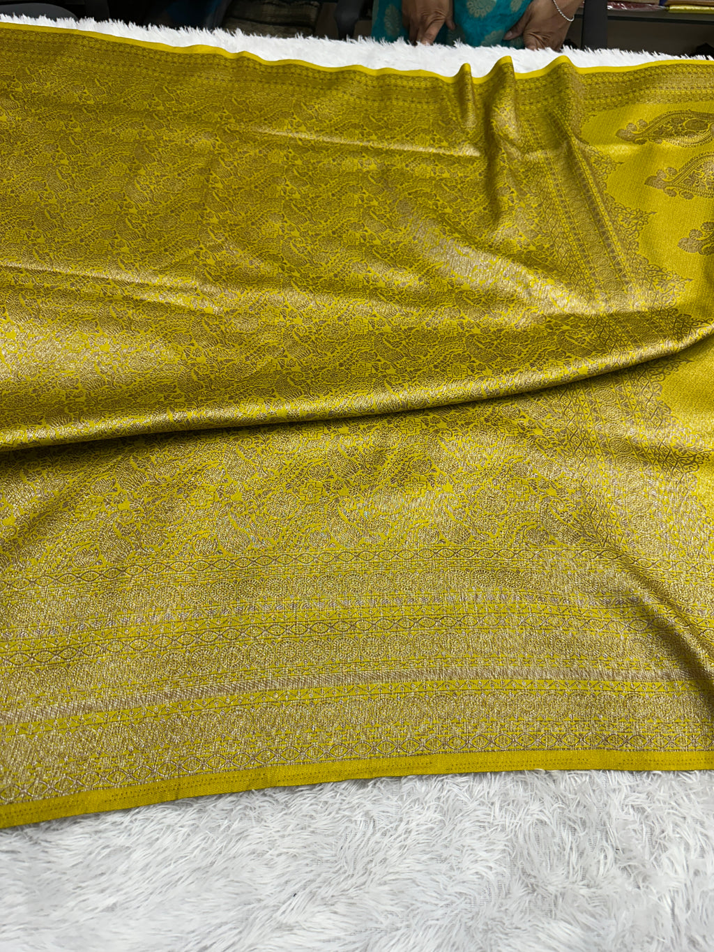 Lemon yellow Banarasi Dupion Silk Saree with Embossed Antique Zari Weaving & Rich Antique Zari Pallu | STF114