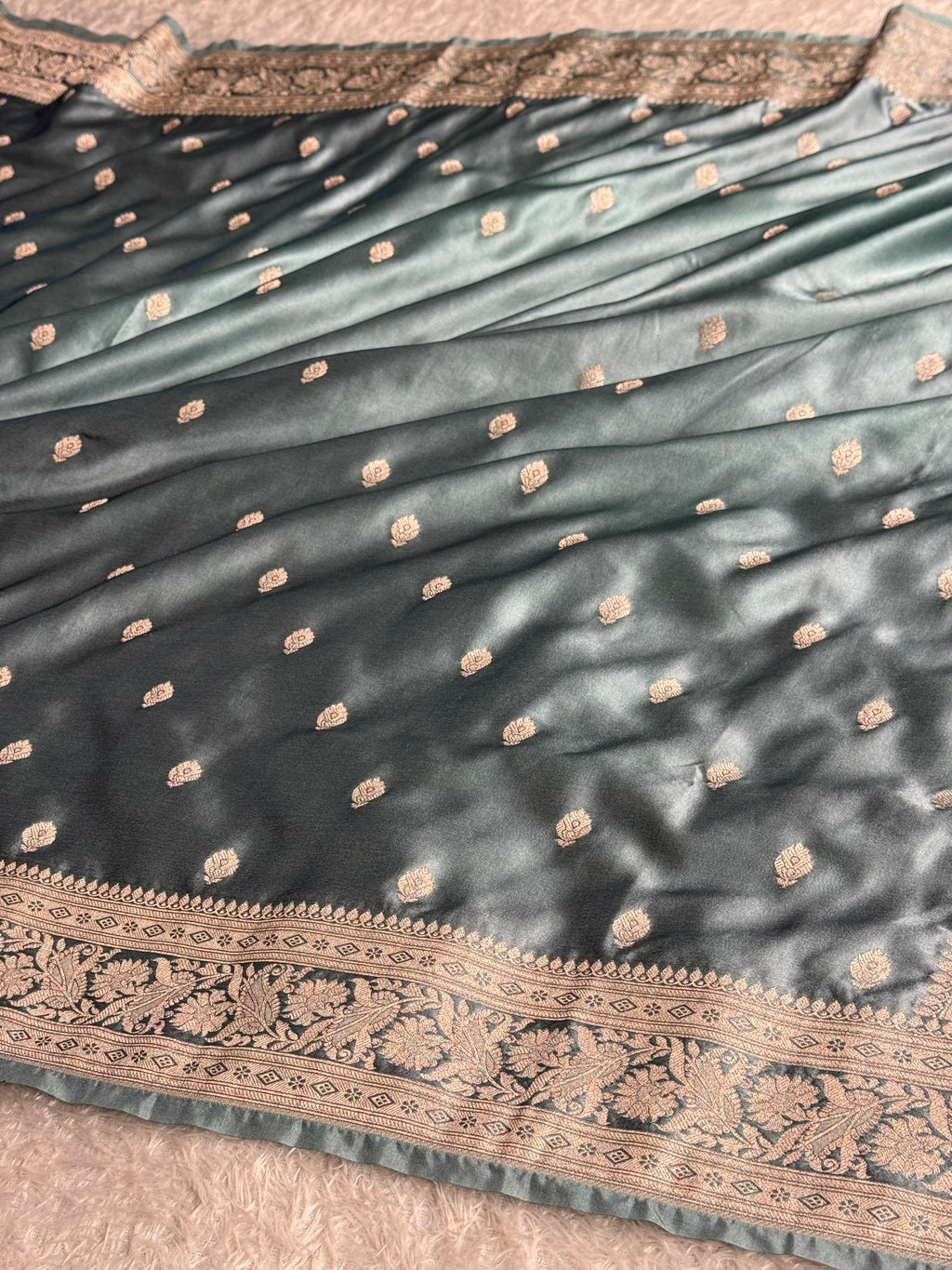 Grey Mashru Kataan Silk Saree with Elegant Buta Woven Design & Rich Zari Pallu | MKS817