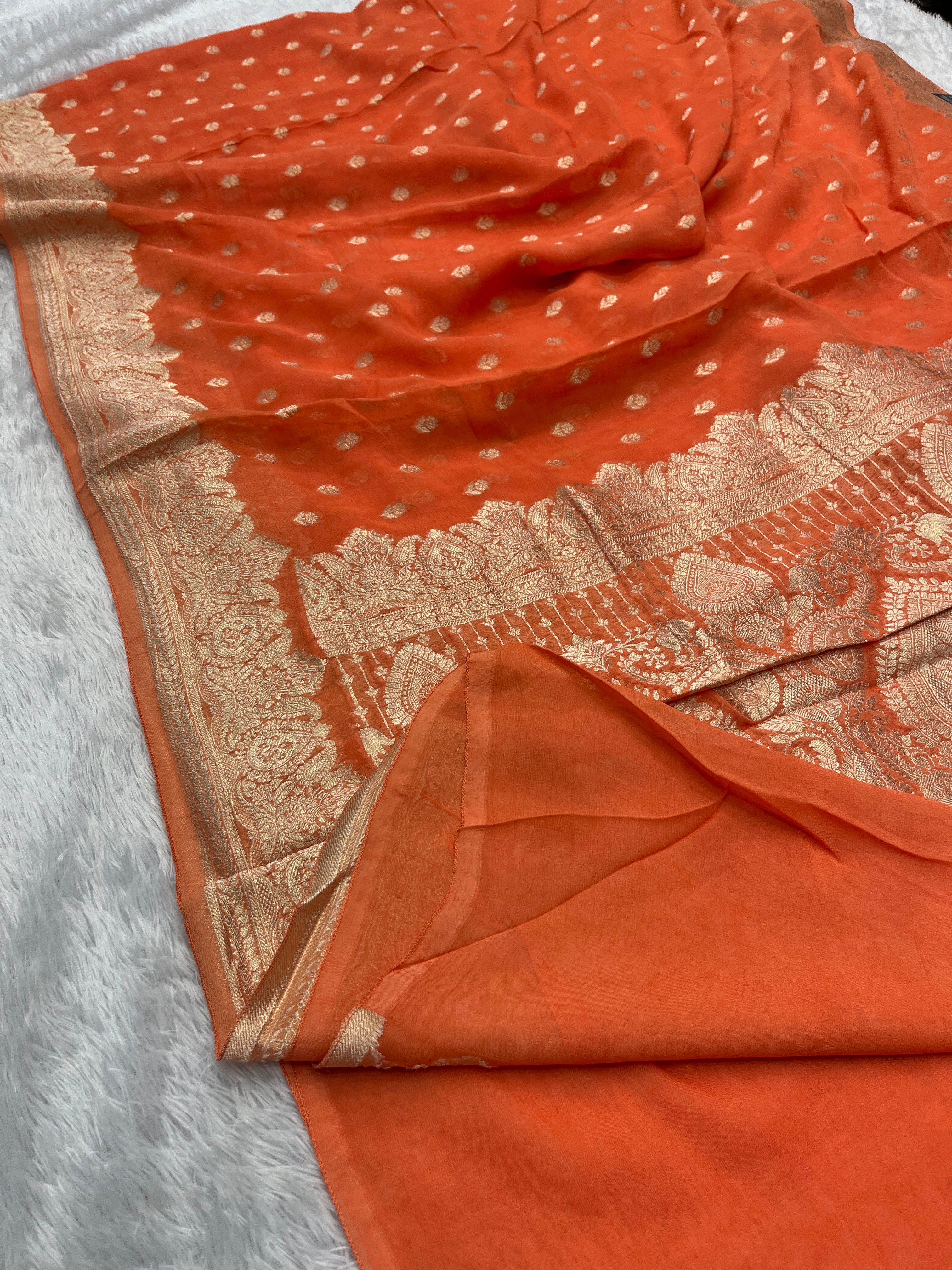 Banarsi Pure Natural Georgette Traditional Buta Design VSG04