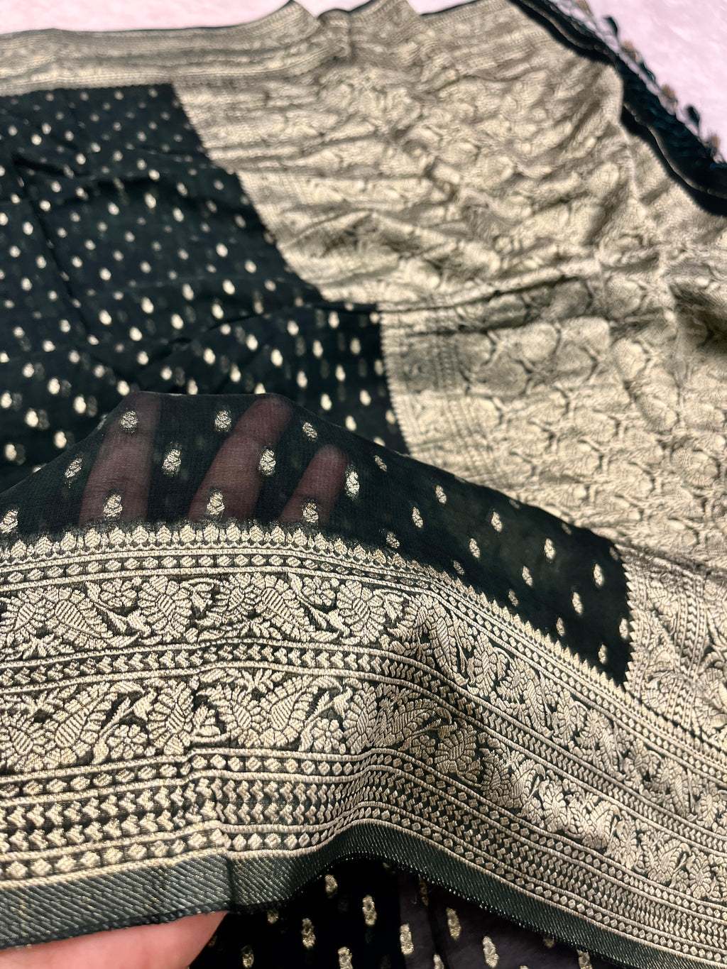 Banarsi Pure Natural Georgette Traditional Patti Buti  Design VSG05