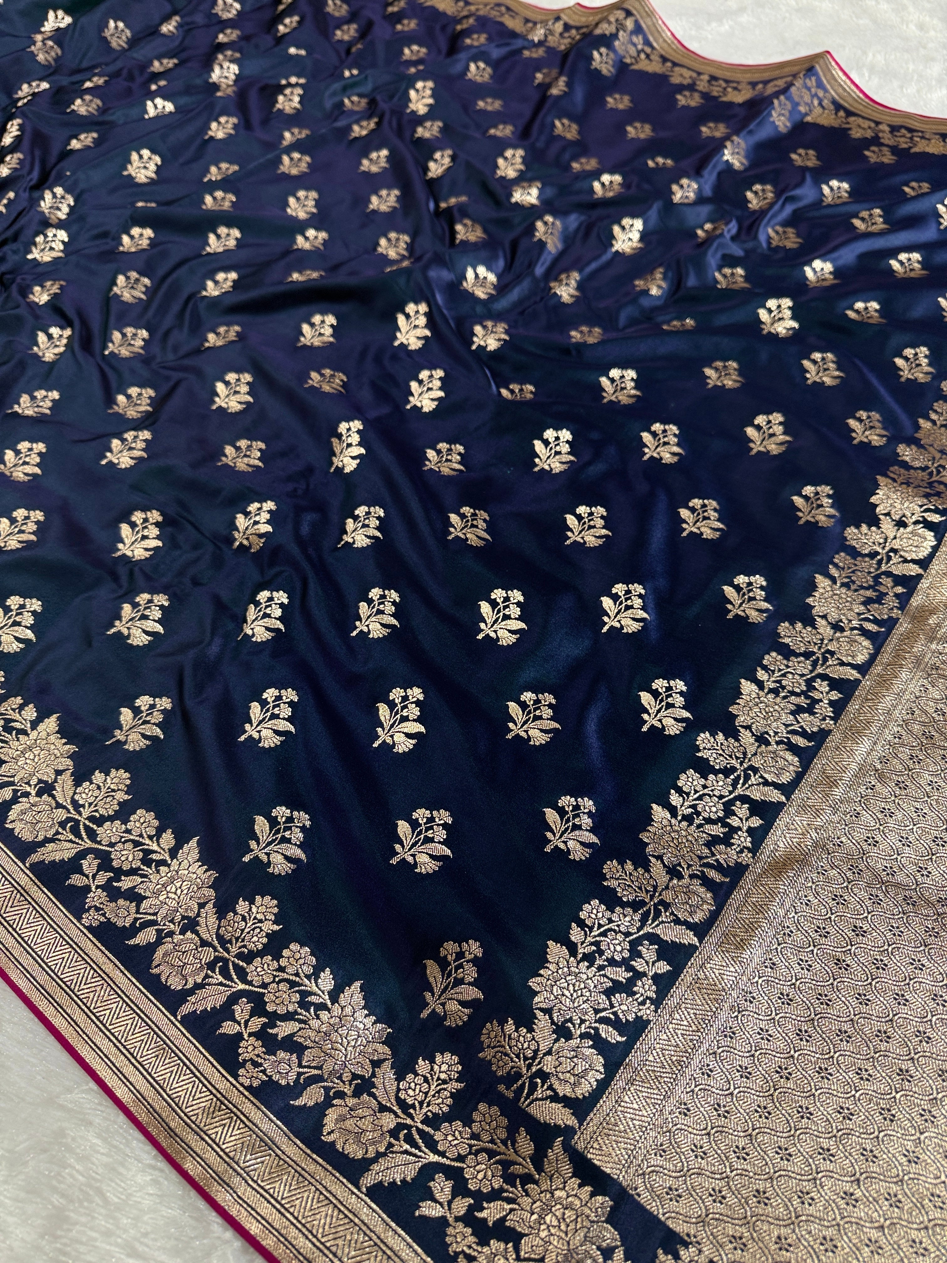 Navy Blue Banarasi Mashru Kataan Silk Saree with Jacquard Woven Flower Zari Buta & Rupa-Sona Zari
