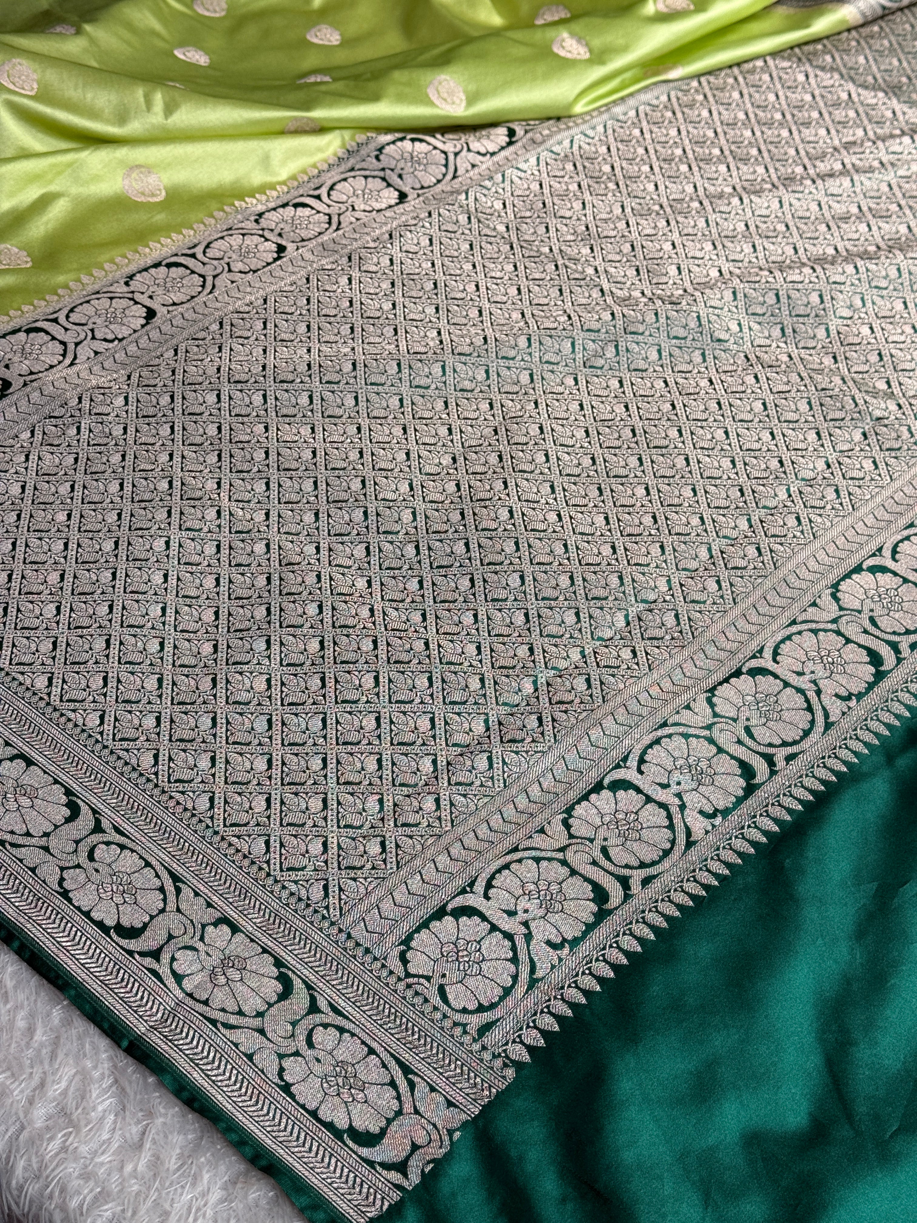 Sea Green Mashru Kataan Silk Banarasi Saree with Green Border & Rich Zari Pallu | MKS744