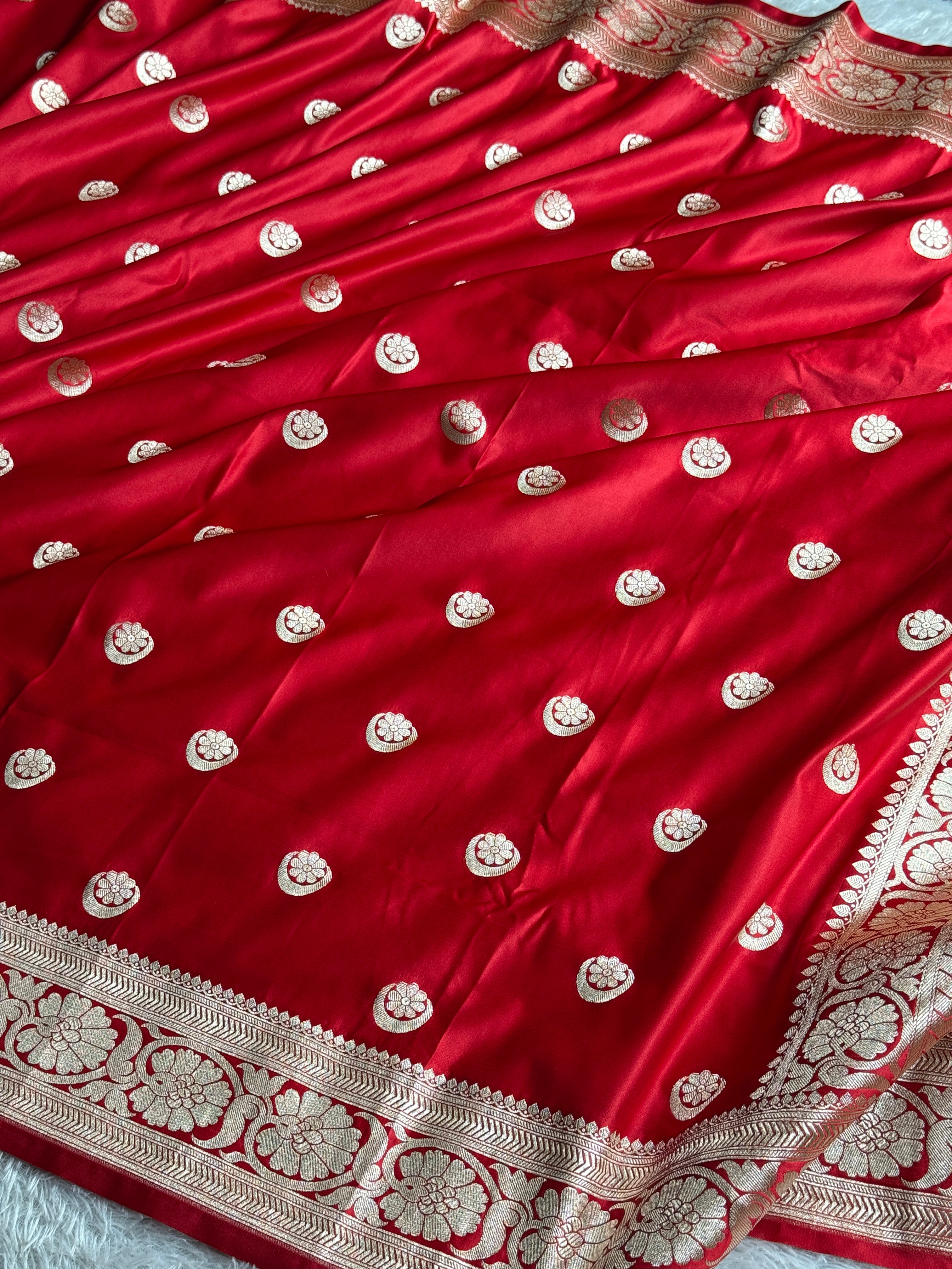 Royal Red Mashru Kataan Silk Saree with Rich Banarasi Weaving – MKS669