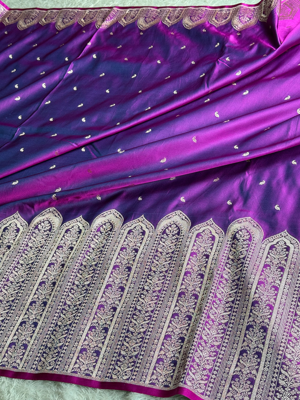 Purple Magenta Dual Shade Mashru Kataan Silk Saree with Buta Woven Design & Rich Pallu | MKS663