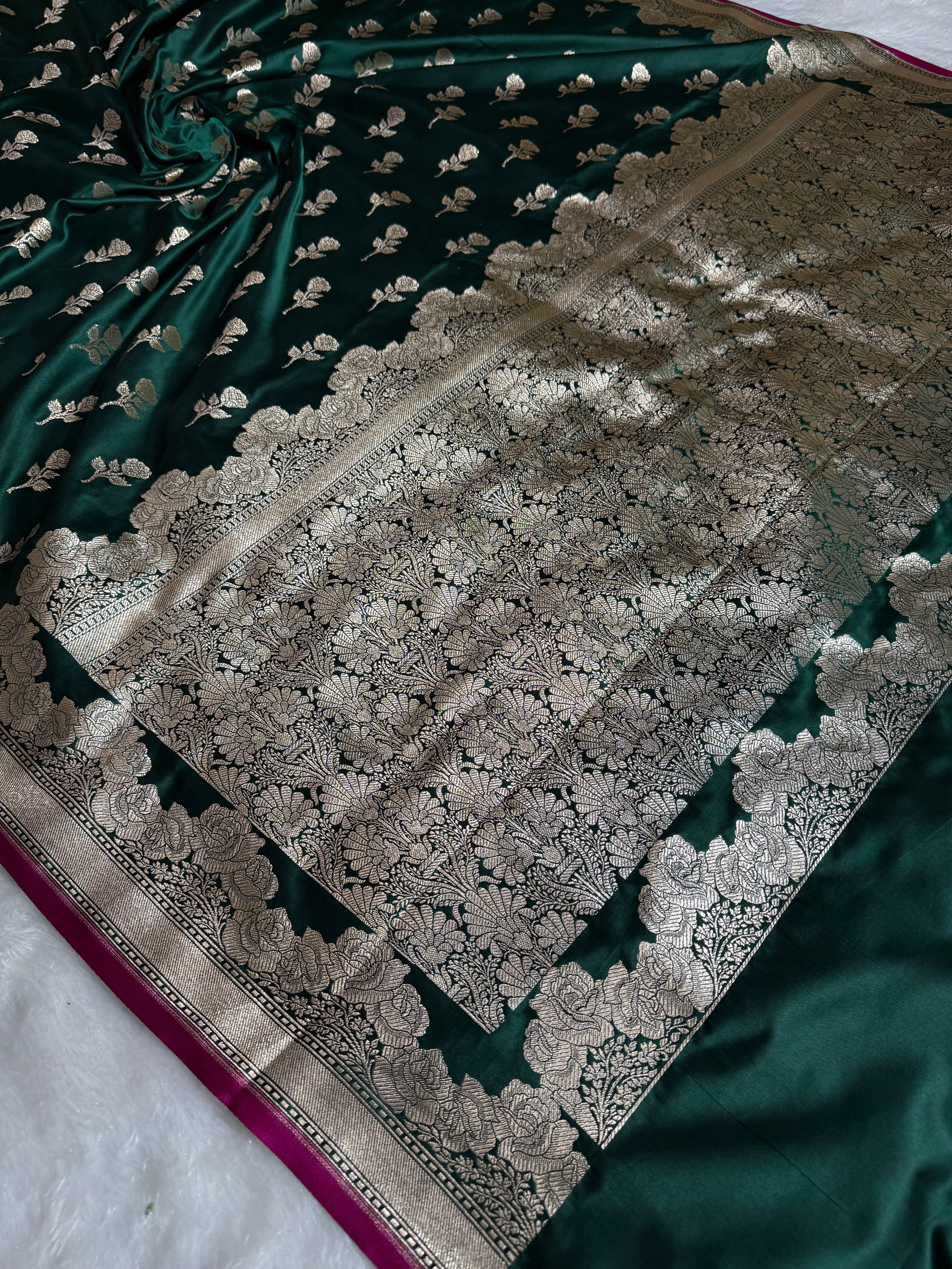 Blue Banarasi Mashru Silk Saree with Jacquard Woven Flower Buta Design MKS087