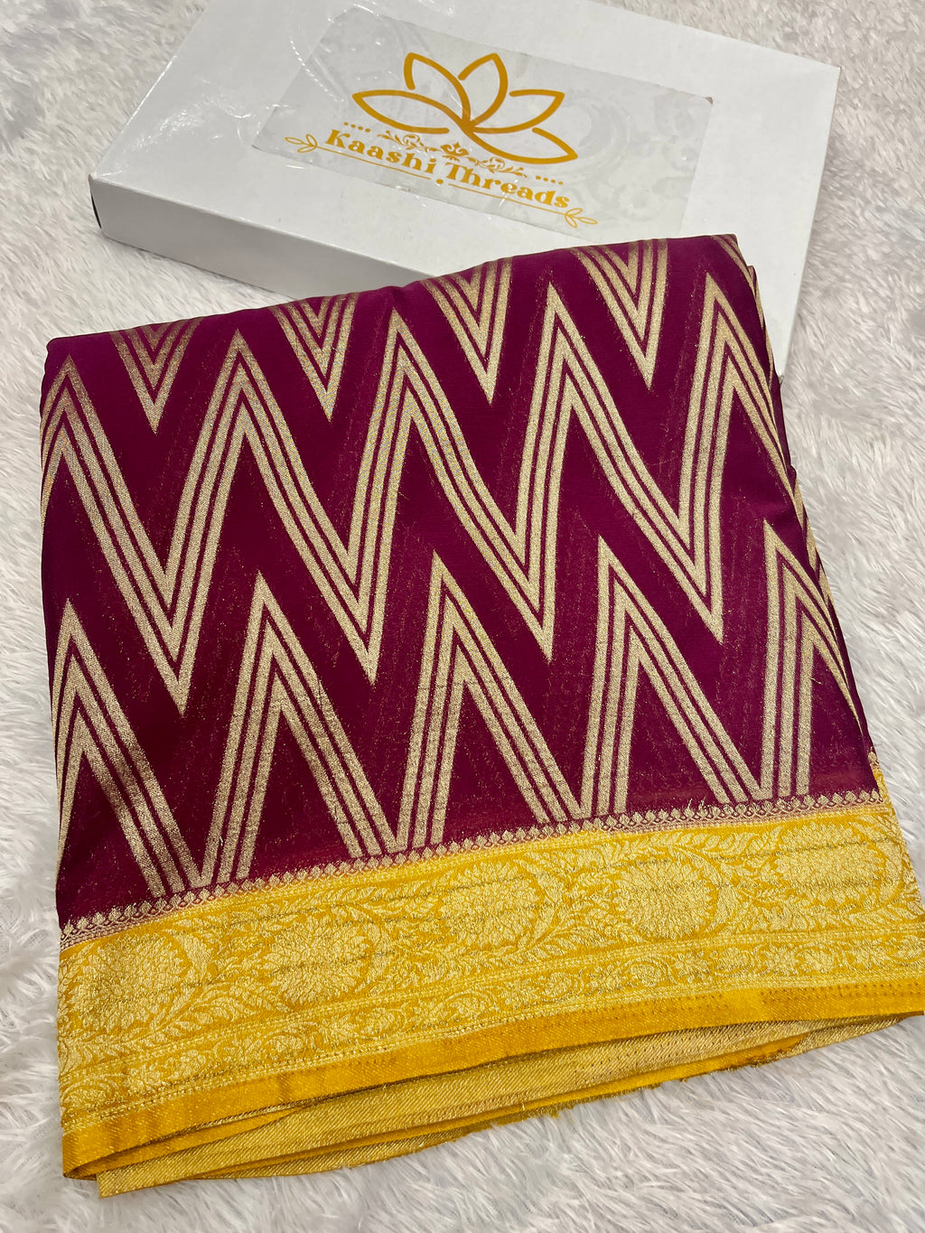 Chinon Silk Zig Zag Design Magenta with Yellow Color Saree CN09