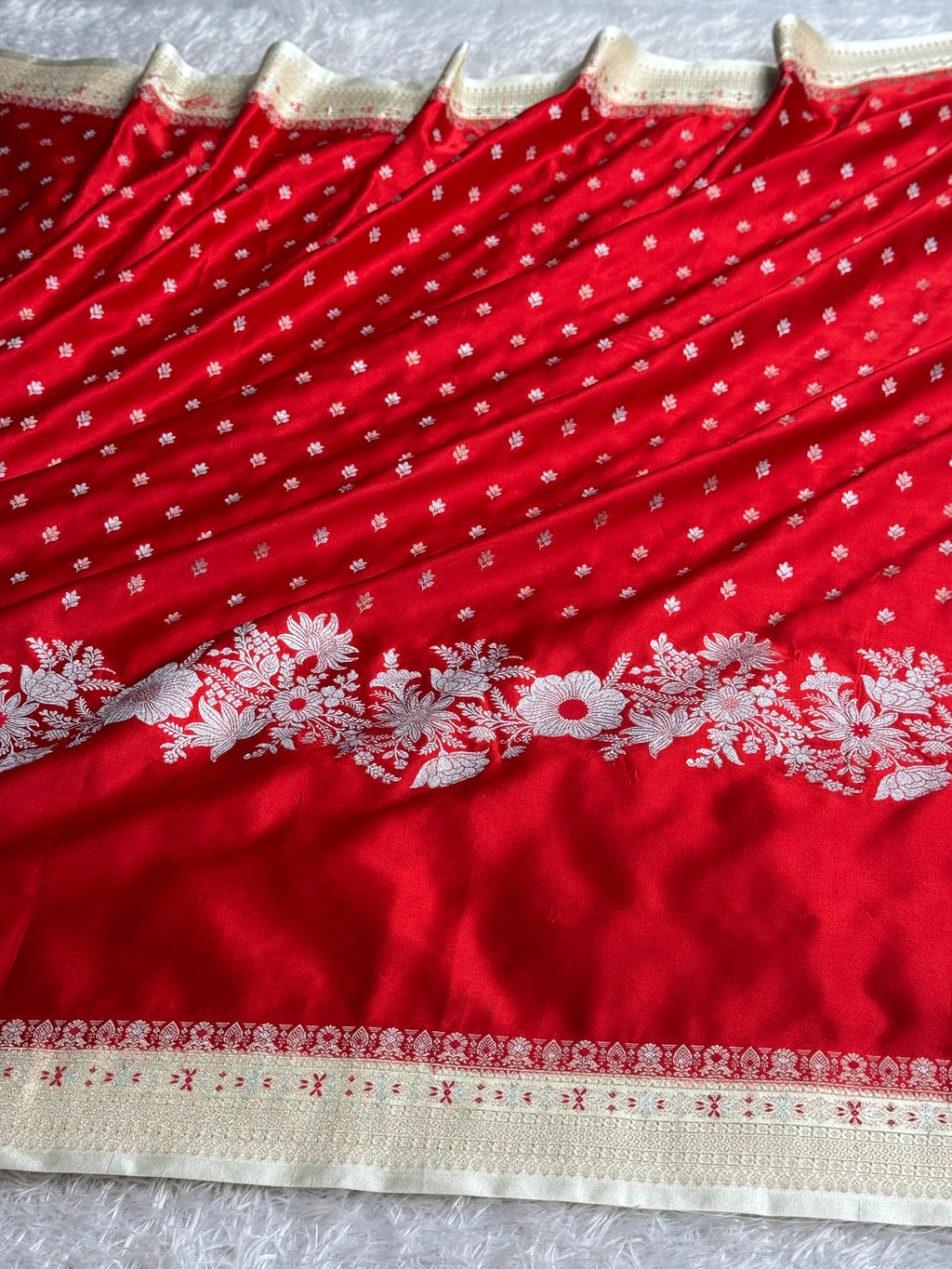 Red & Cream Contrast Mashru Kataan Silk Banarasi Saree | MKS712
