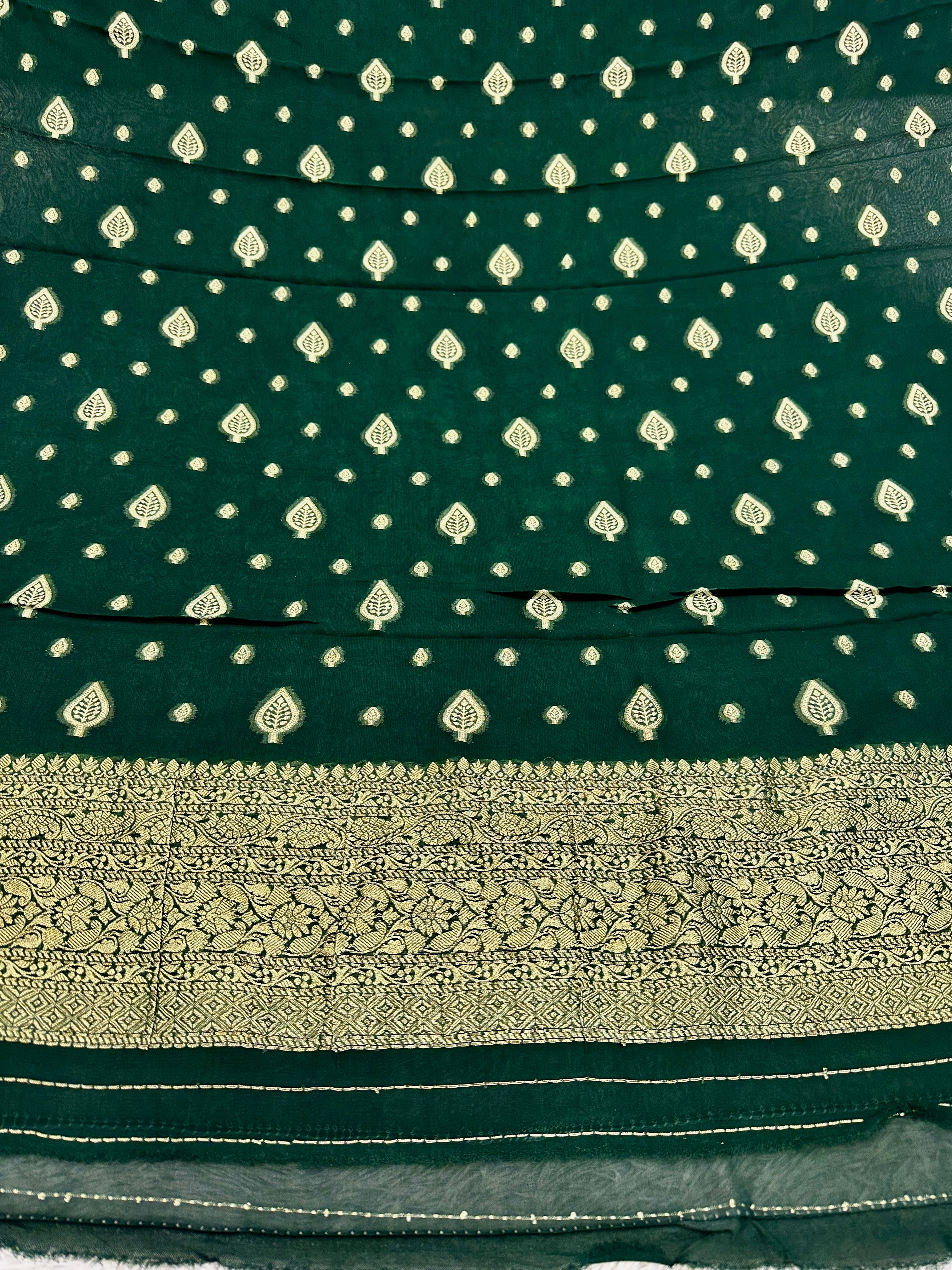 Banarasi Jacquard Zari Georgette Suit Dress – 3 Pc Set MSS24