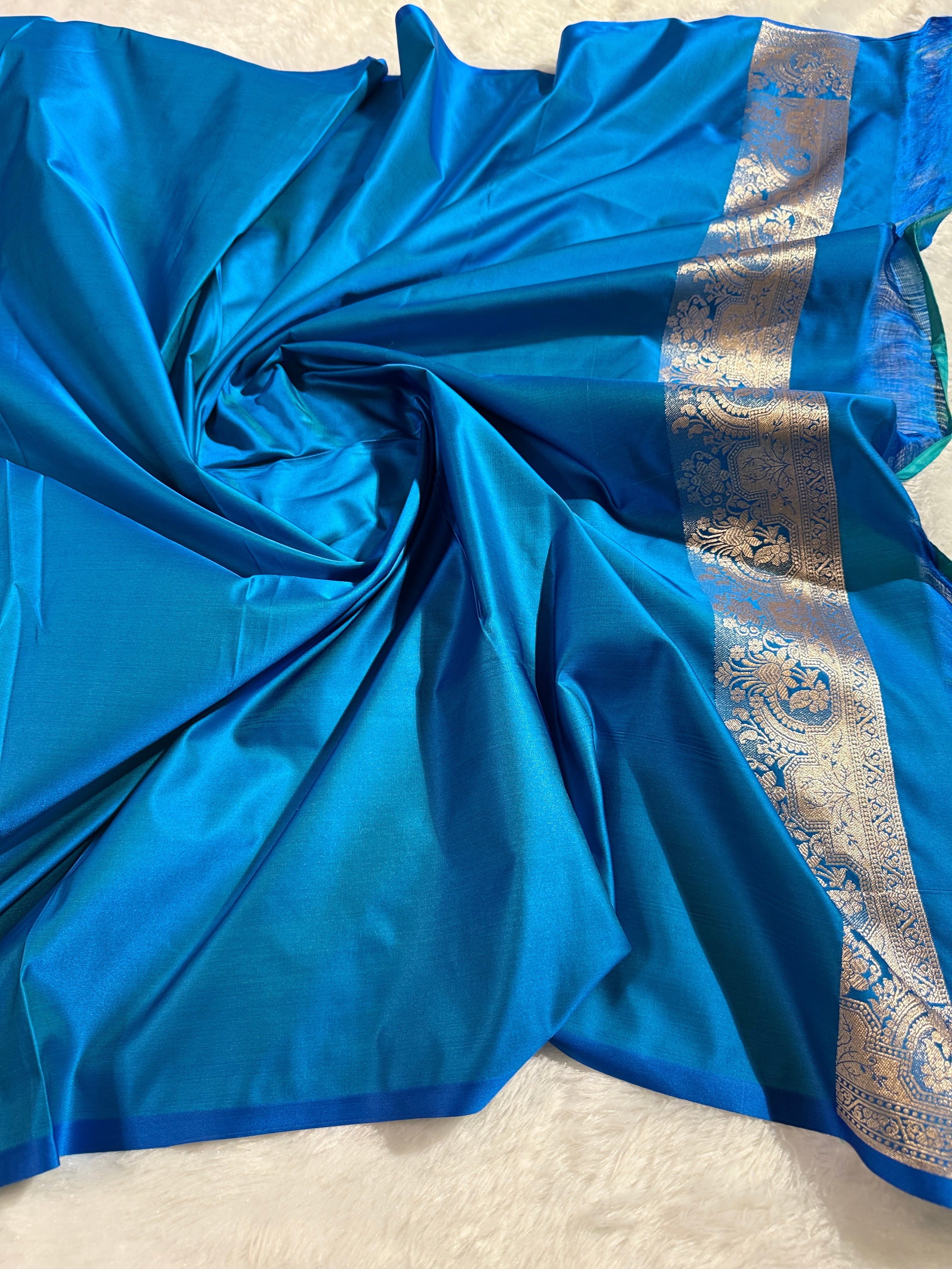 Peacock Banarasi Mashru Silk Saree with Jacquard Woven Designer Buti Pattern MKS027