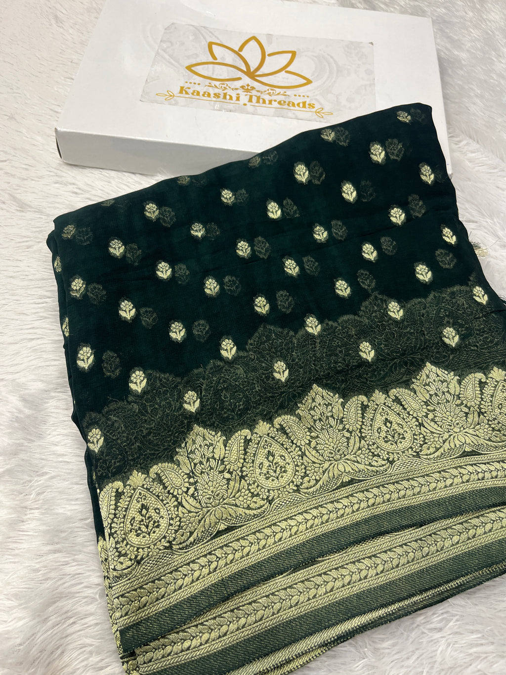 Banarsi Pure Natural Georgette Traditional Buta Design VSG04