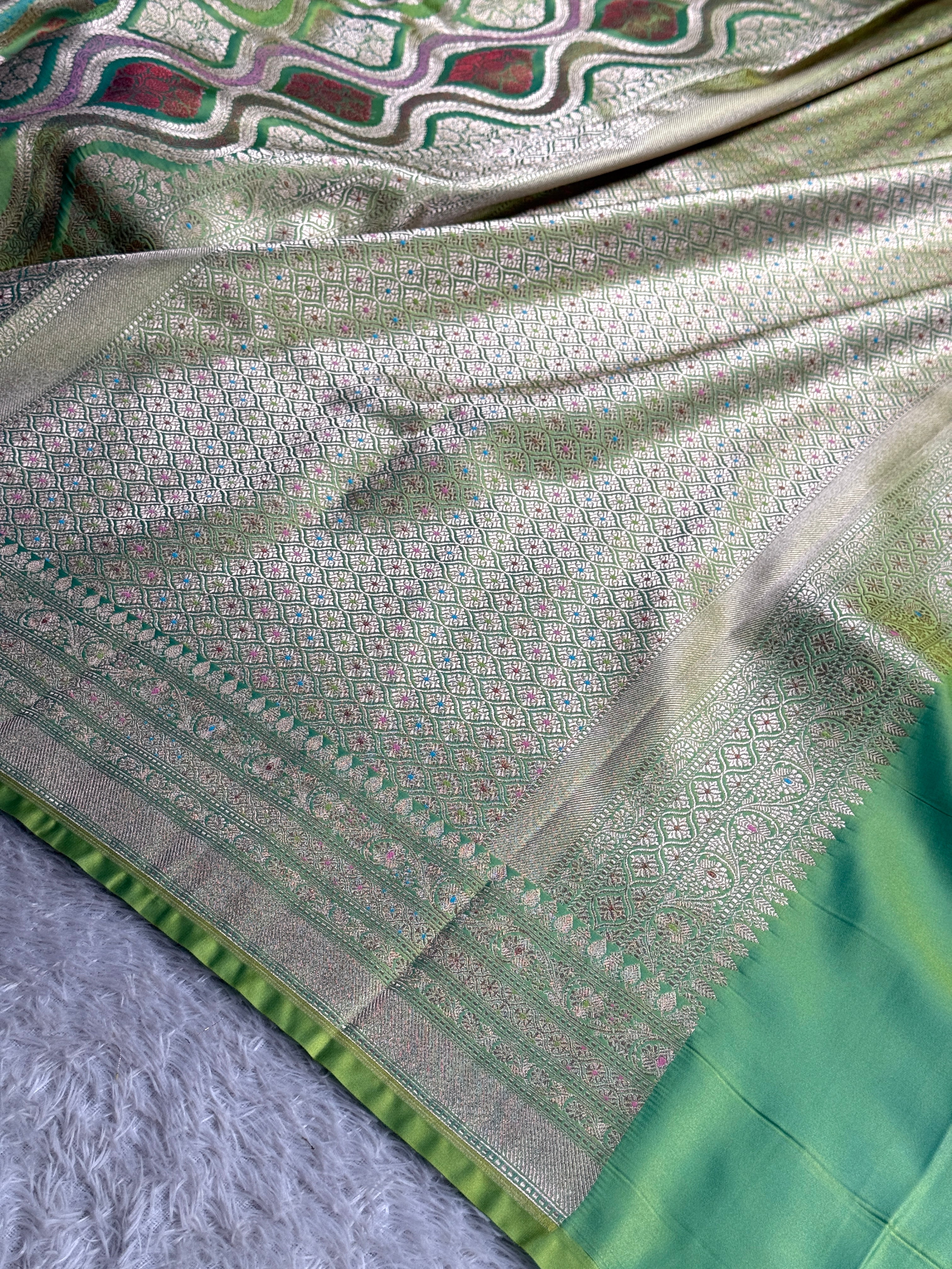 Sea Green Mashru Kataan Silk Saree With Rangkaat Alfi Meenakari Jaal Design – MKS646