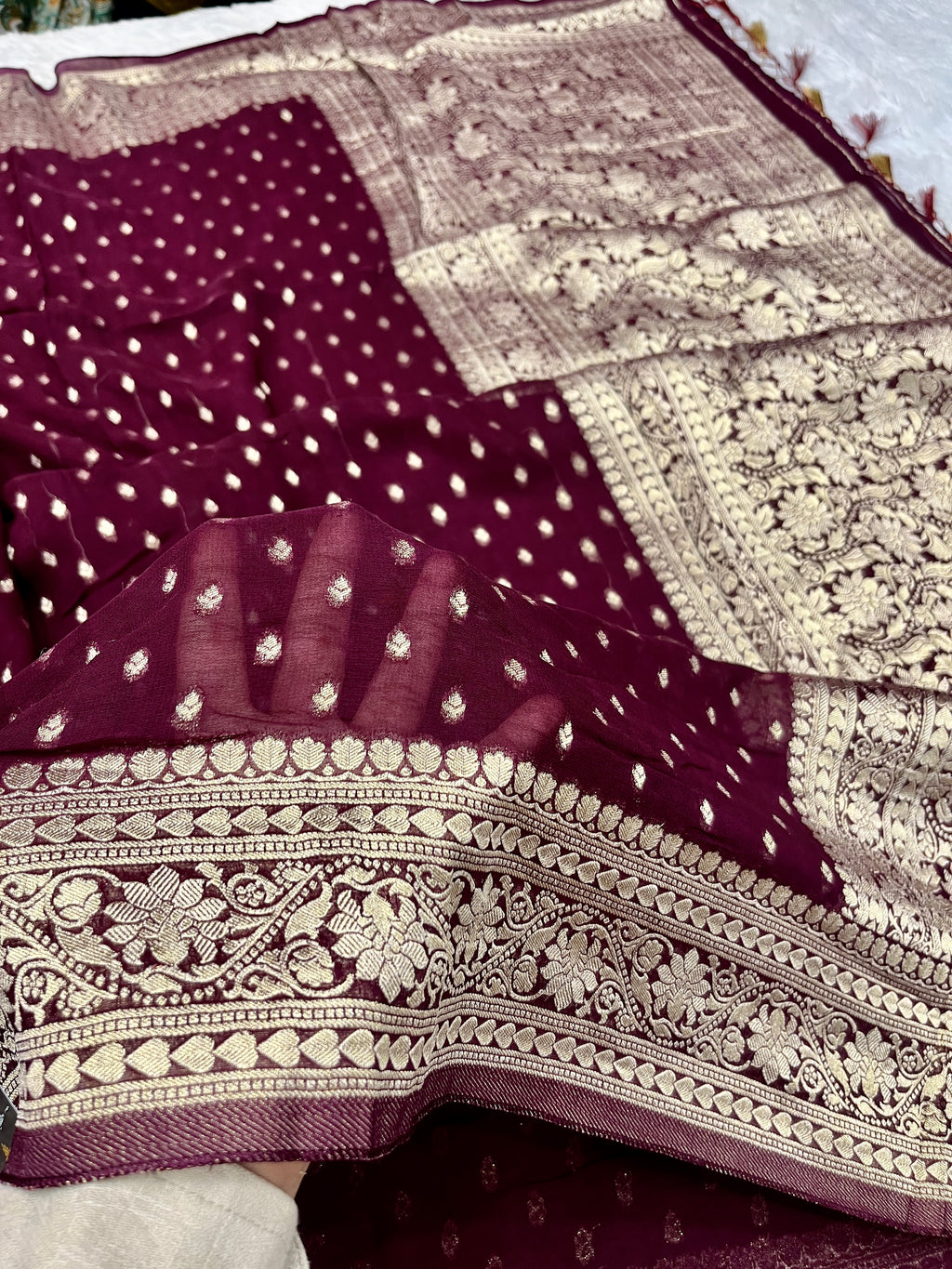 Banarsi Pure Natural Georgette Traditional Patti Buti  Design VSG05