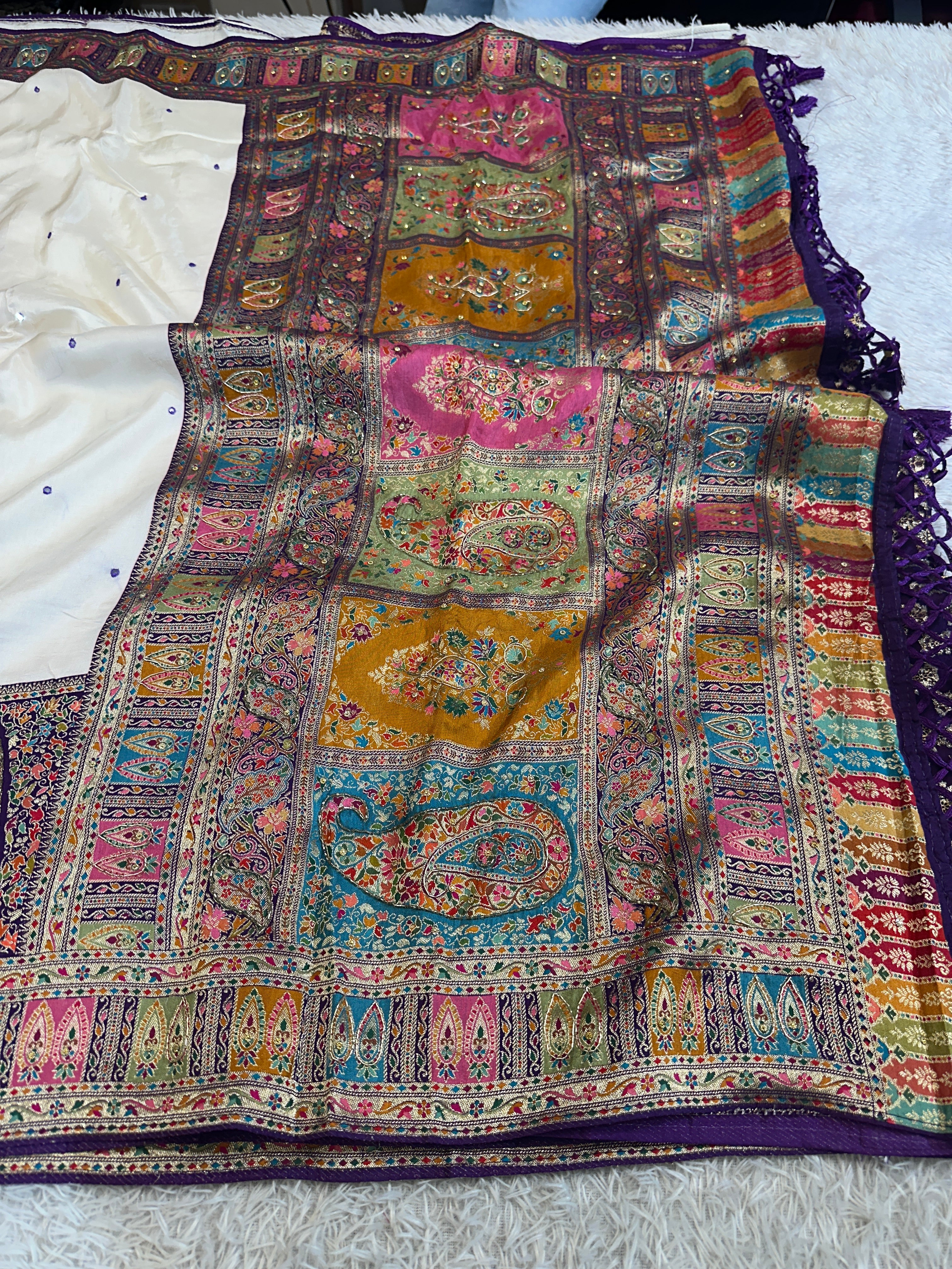 Royal Cream Purple Modaal Silk Saree with Pashmina Woven Pallu & Fancy Handwork | MKS663