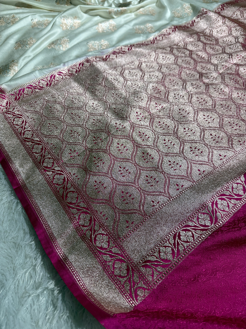 Mashru kataan silk Saree in Contrast Color MSK03