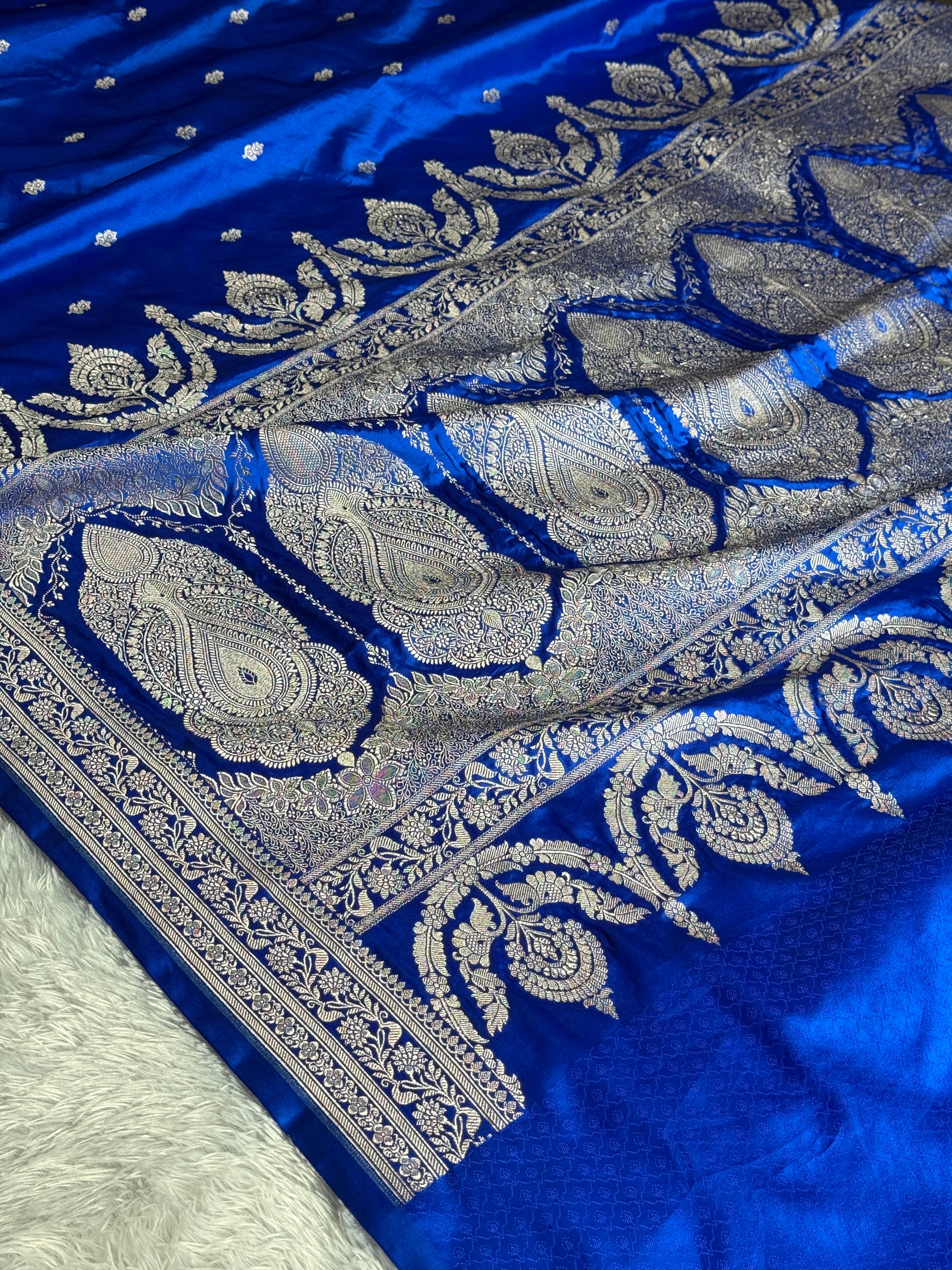 Royal Blue Fancy Buti Banarasi Mashru Silk Saree | Satin Mashru Silk | Kaashi Threads | MKS515
