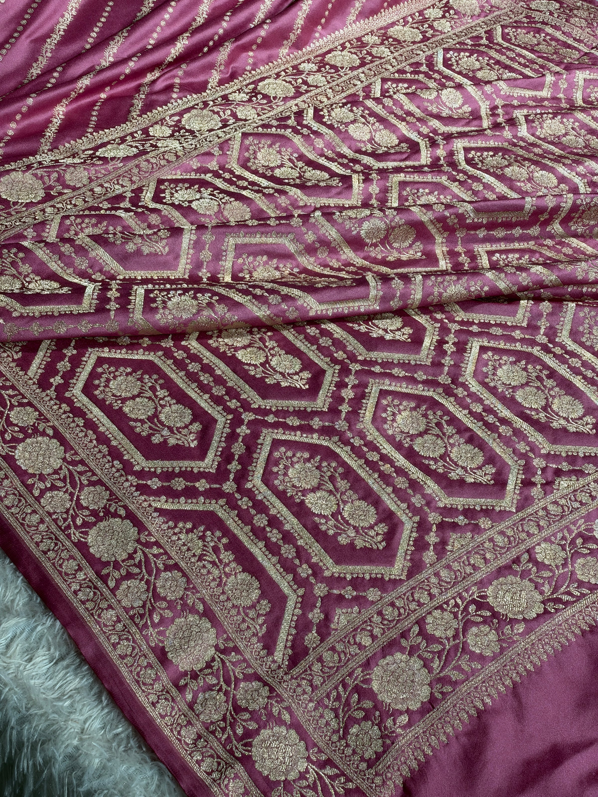 Gajri Pink Dual Shade Mashru Katan Silk Saree with All-Over Swarovski Siroski Work, Woven Pallu & Blouse | Festive & Party Wear Saree | MKS842