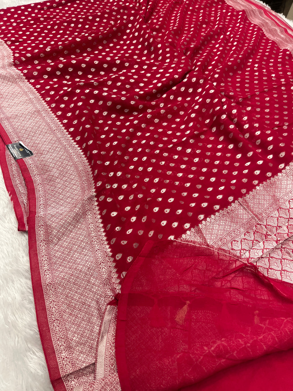 Banarsi Pure Natural Georgette Almond Buti  Design VSG06