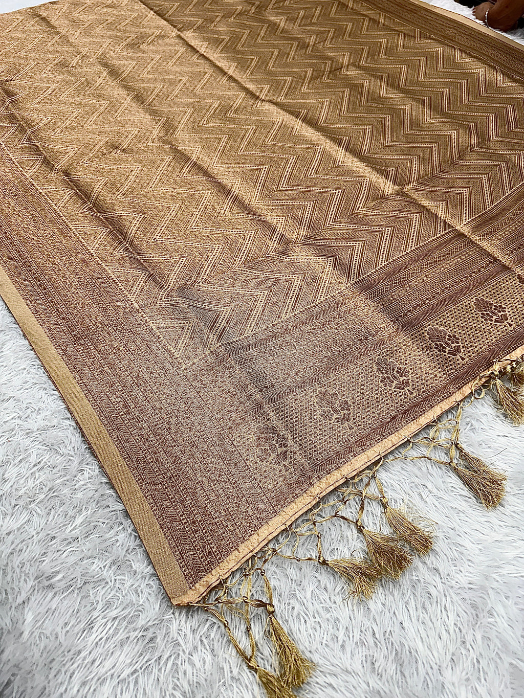 Banarasi Soft Silk 3 Piece Ladies Suit with Antique Zari Woven Work – MSS27