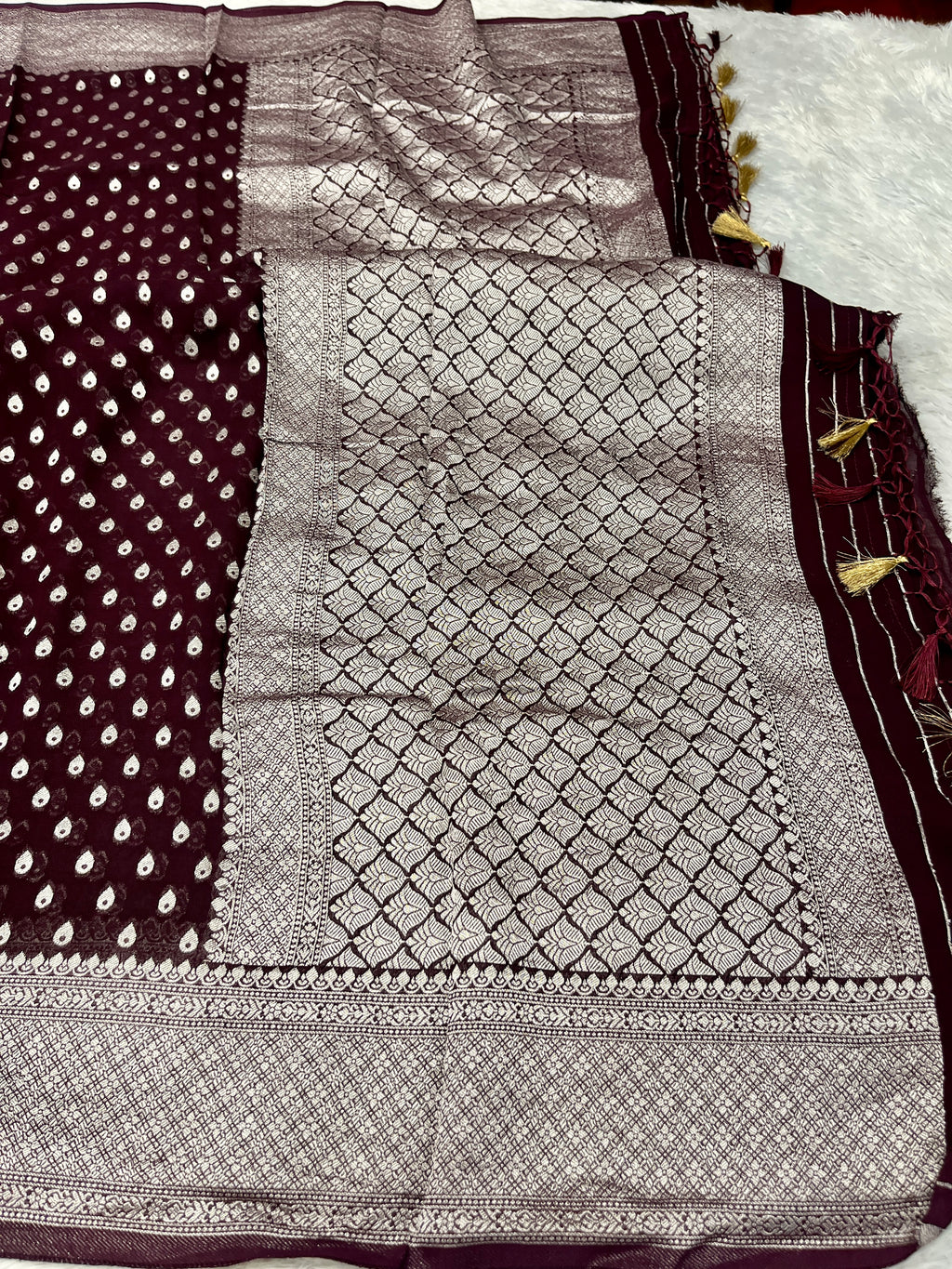 Banarsi Pure Natural Georgette Almond Buti  Design VSG06