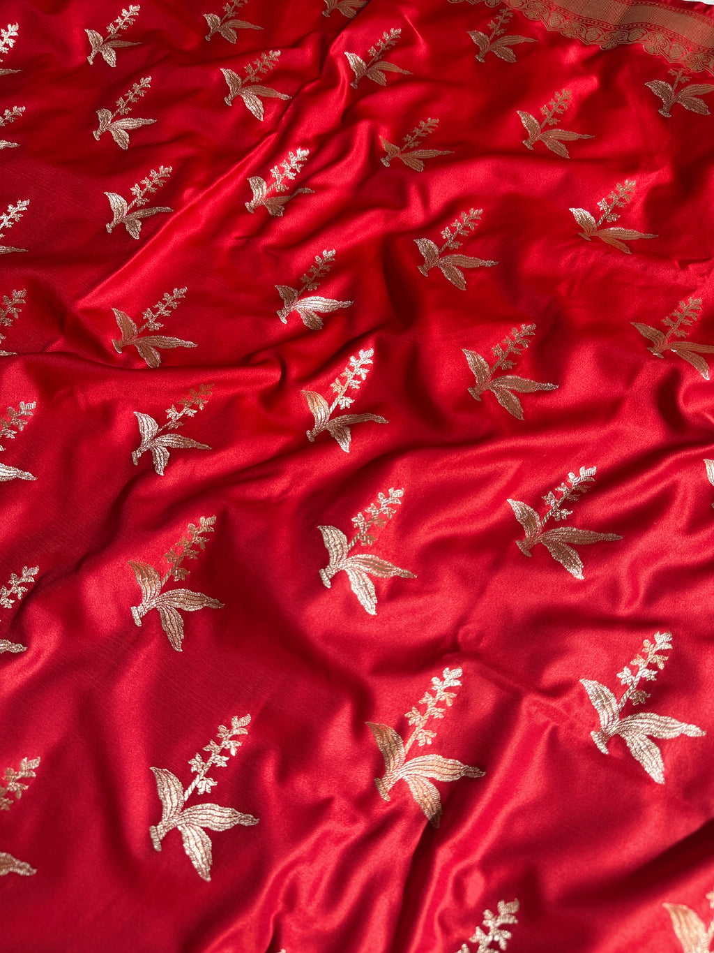 Red Color MASHRU BUTA SAREE MKS086