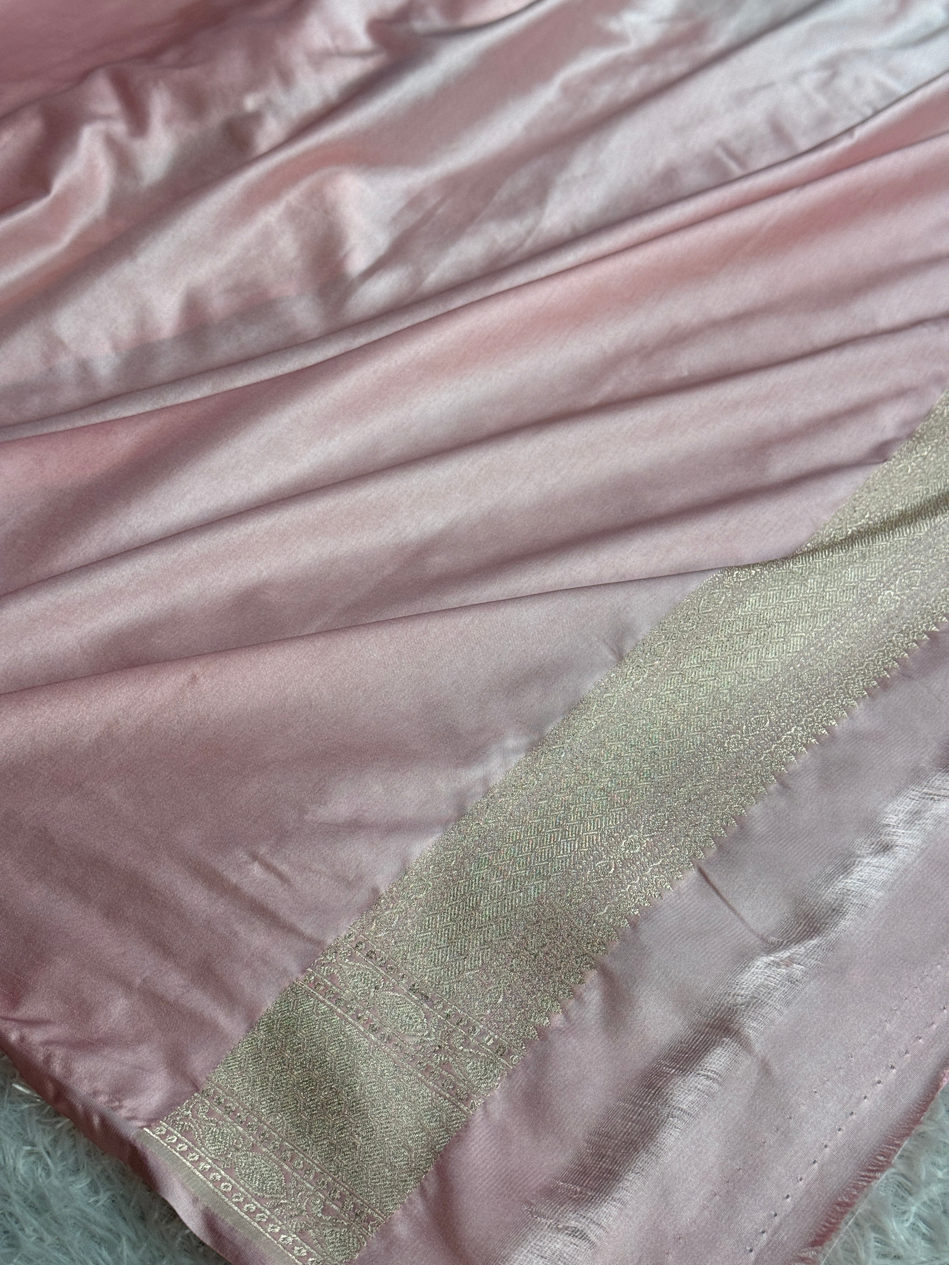 Peach Mashru Kataan Silk Jaal Woven Banarasi Saree with Silver Zari Meena Work – MKS731