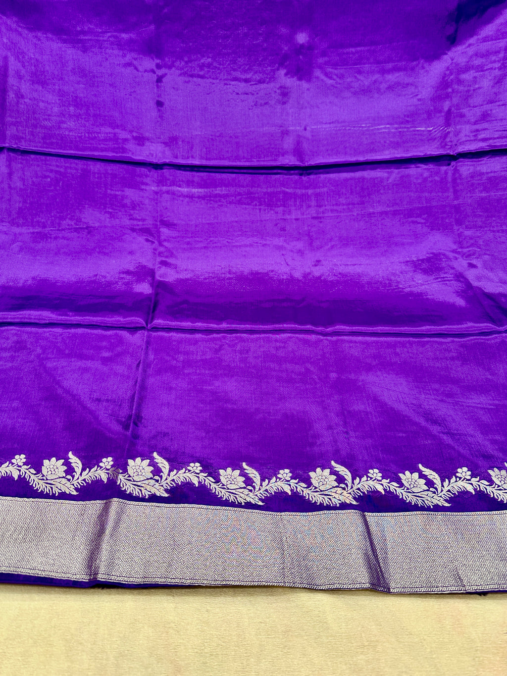 ✨ Banarasi Jacquard Gap Buti HO Silk 3-Piece Unstitched Dress Material MSS20