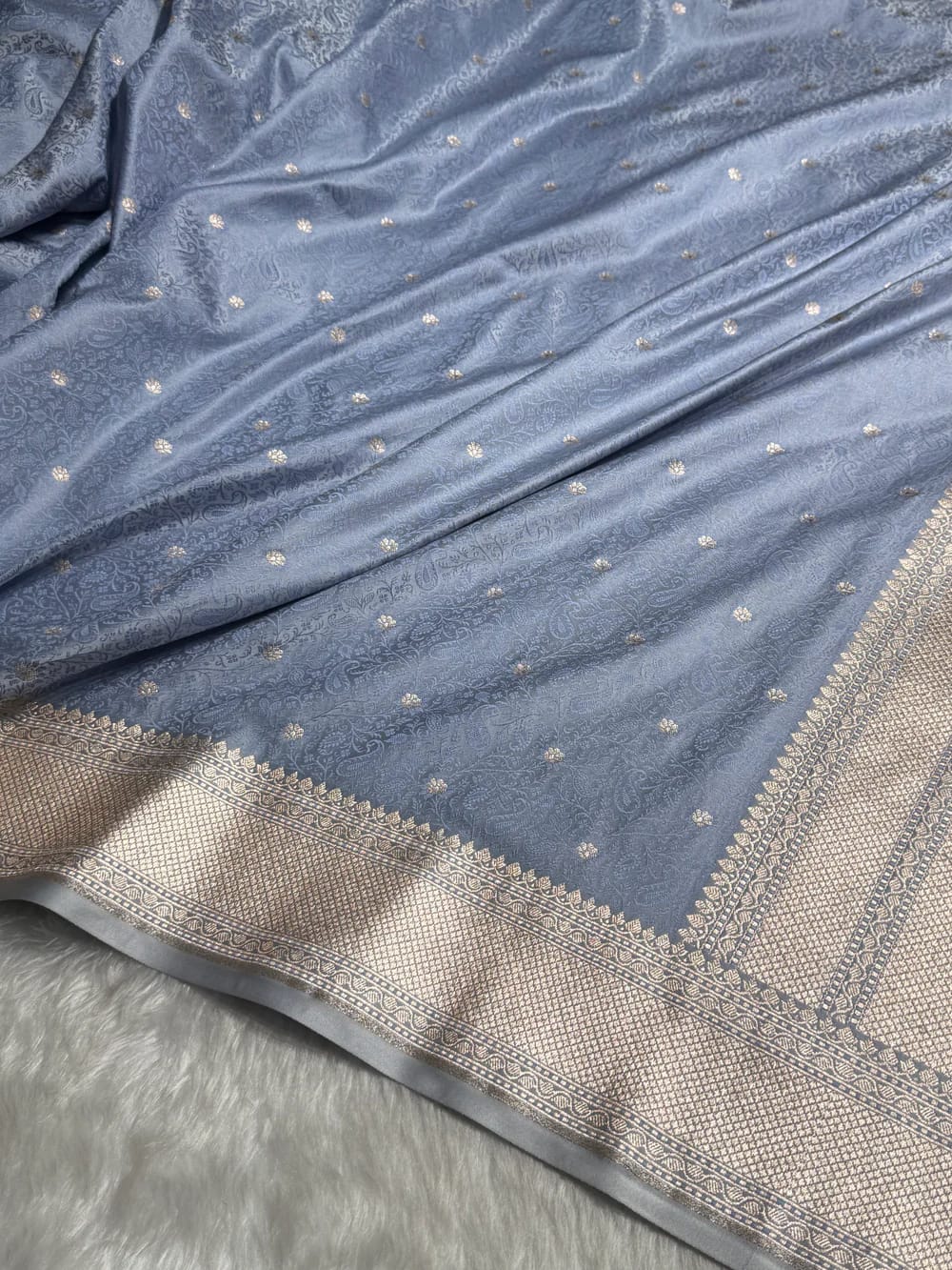 Banarasi Mashru Kataan Silk Saree Featuring Tanchoi Zari Meena Work with Rich Pallu – MKS411